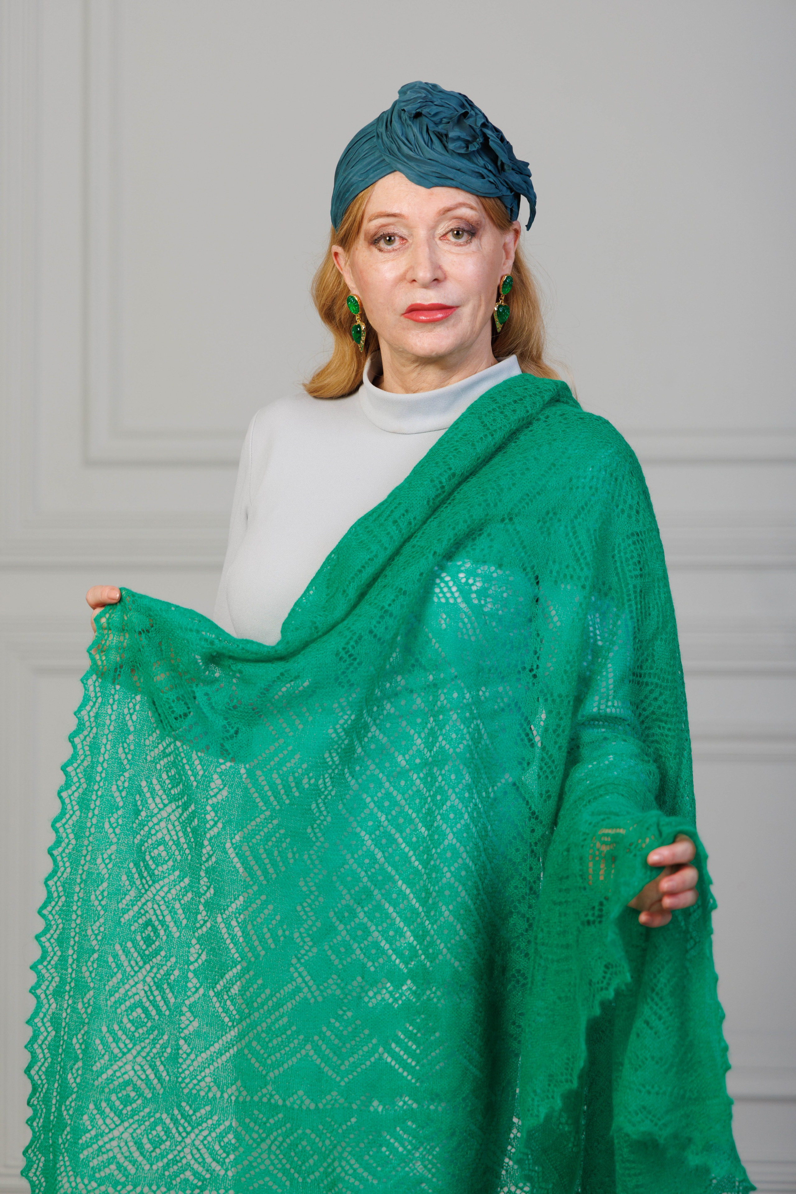 Контакты. Коллекционер и искусствовед Олеся Ястребова