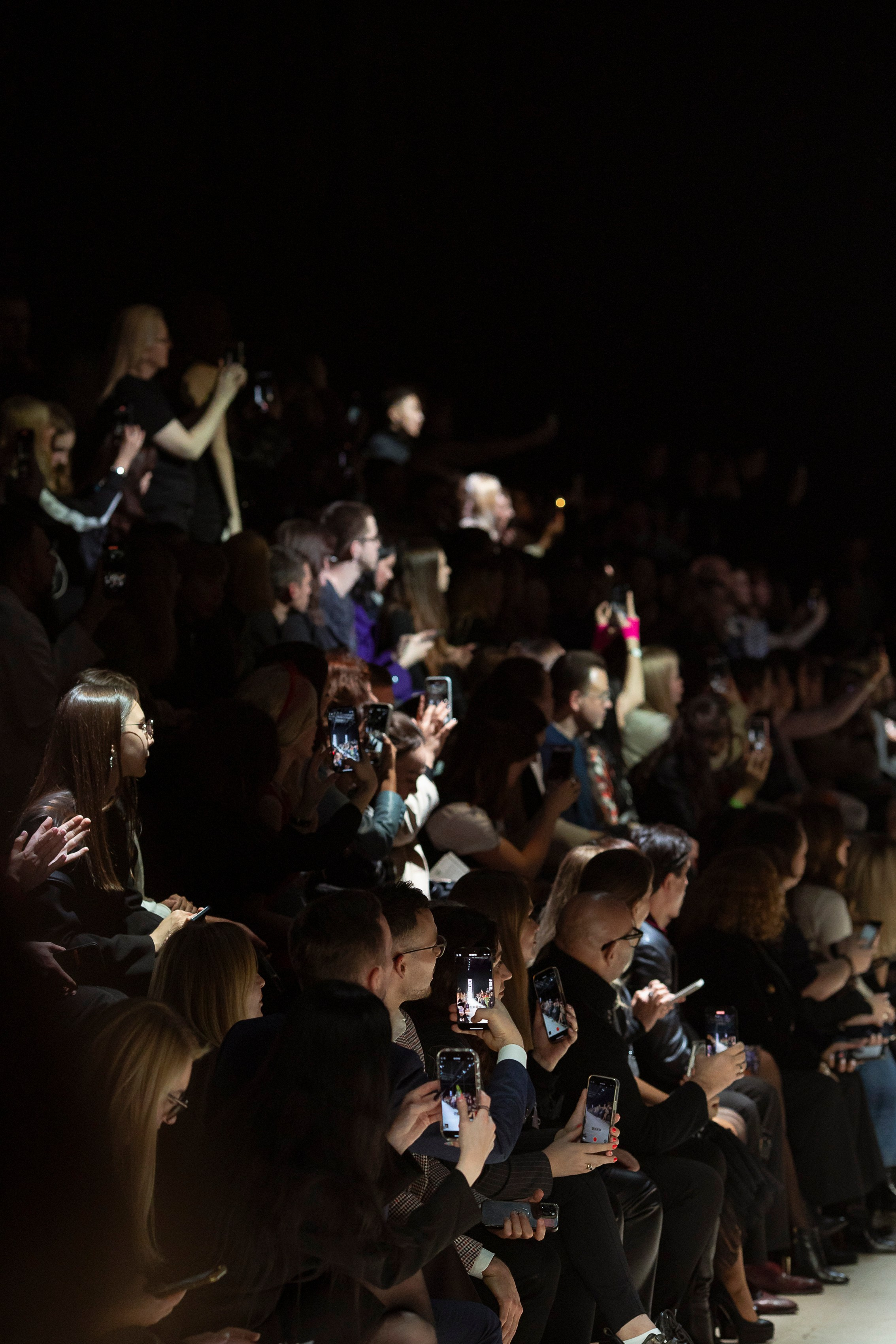 MOSCOW FASHION WEEK 2025 весна. Фотограф в Москве