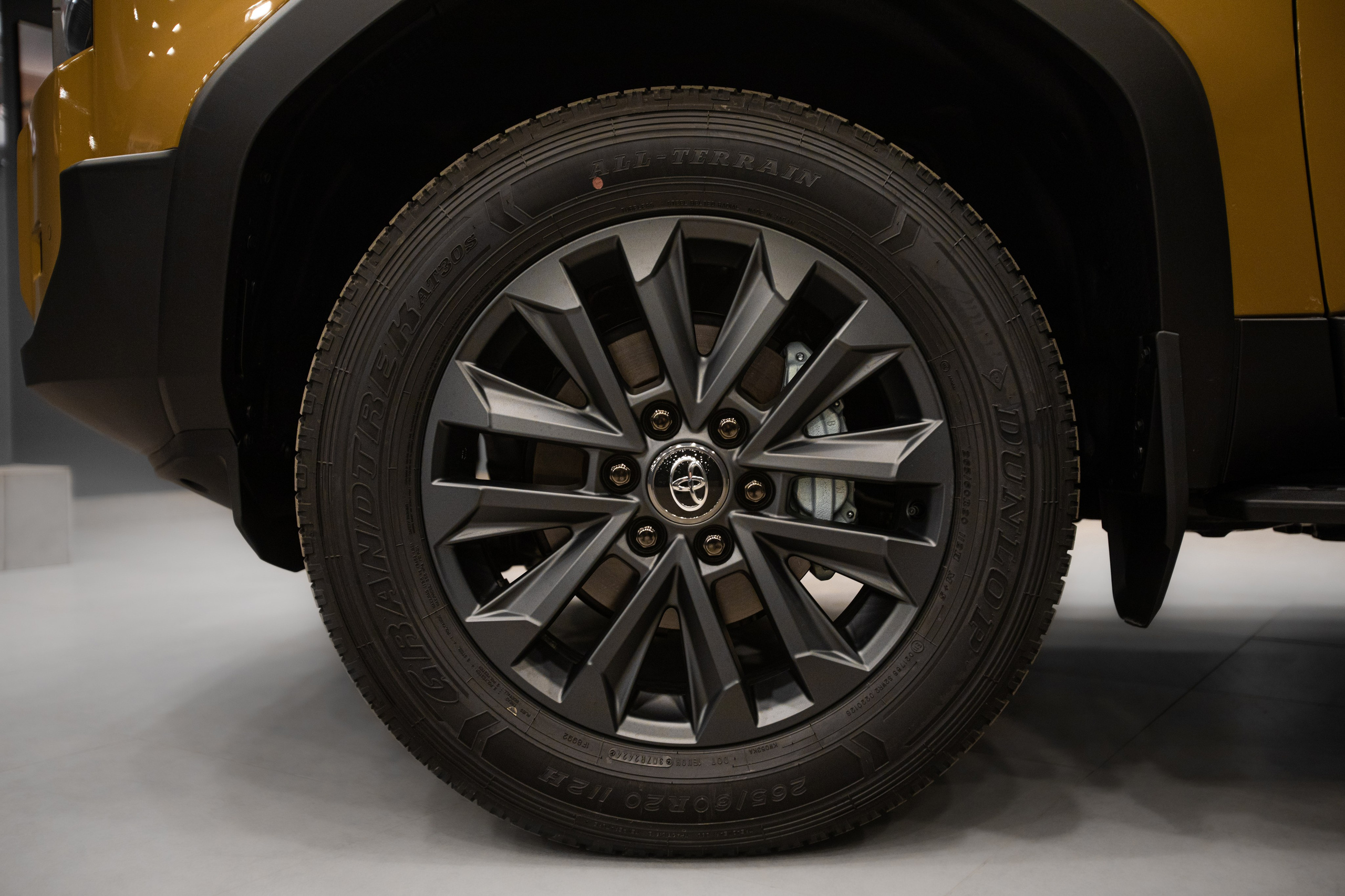 Toyota LC Prado. Автомобильный фотограф в Москве Андрей Емельянов