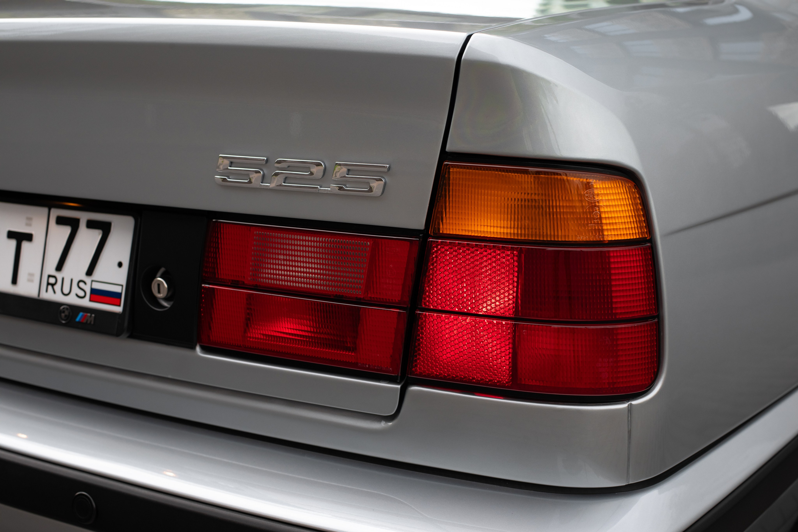 BMW E34. Автомобильный фотограф в Москве Андрей Емельянов