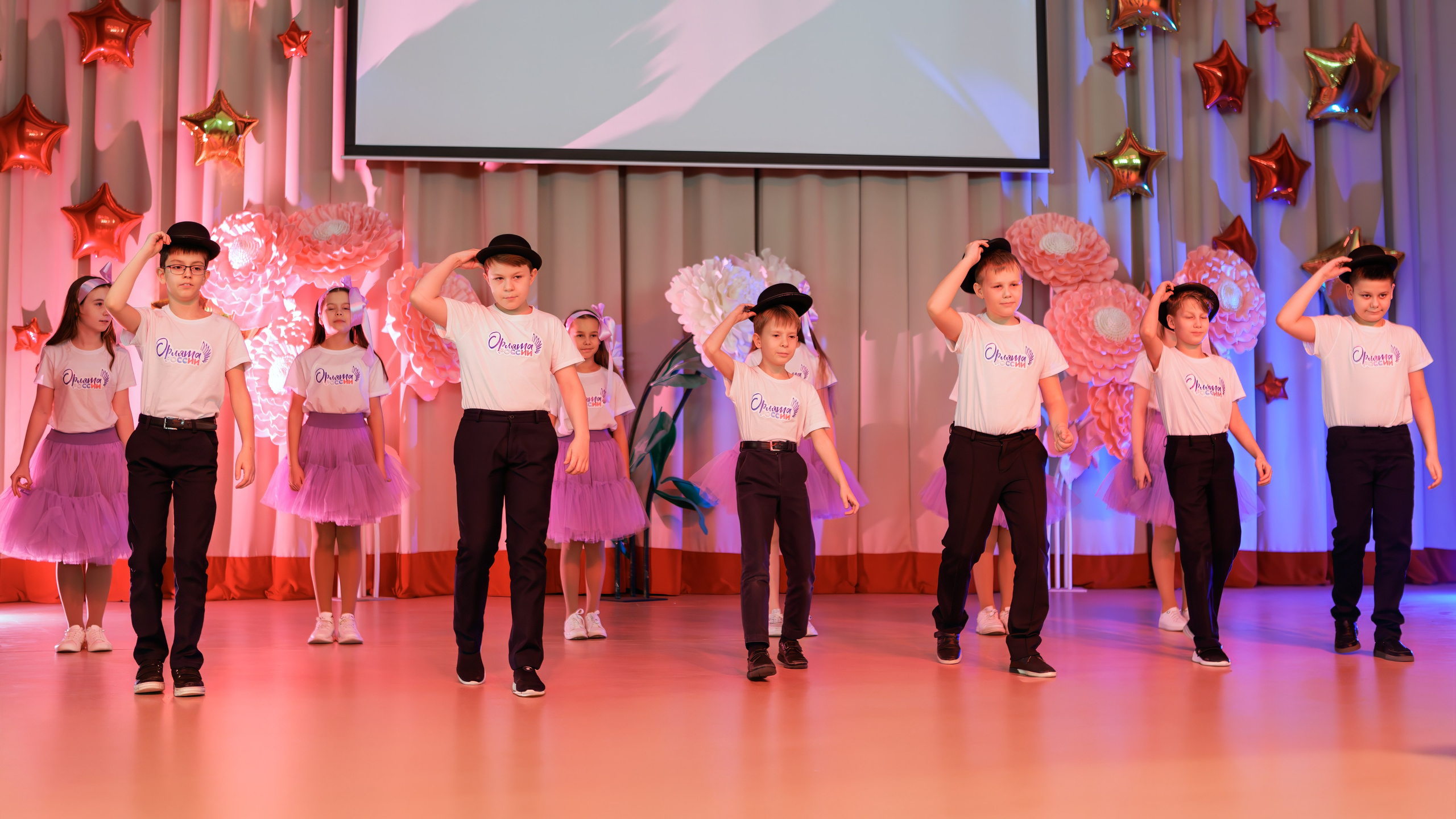 Подготовка к конкурсу «Поющие Орлята». Выпускные альбомы и школьный фотограф в Подольске, Троицке, Щербинке, Москве и Московской области