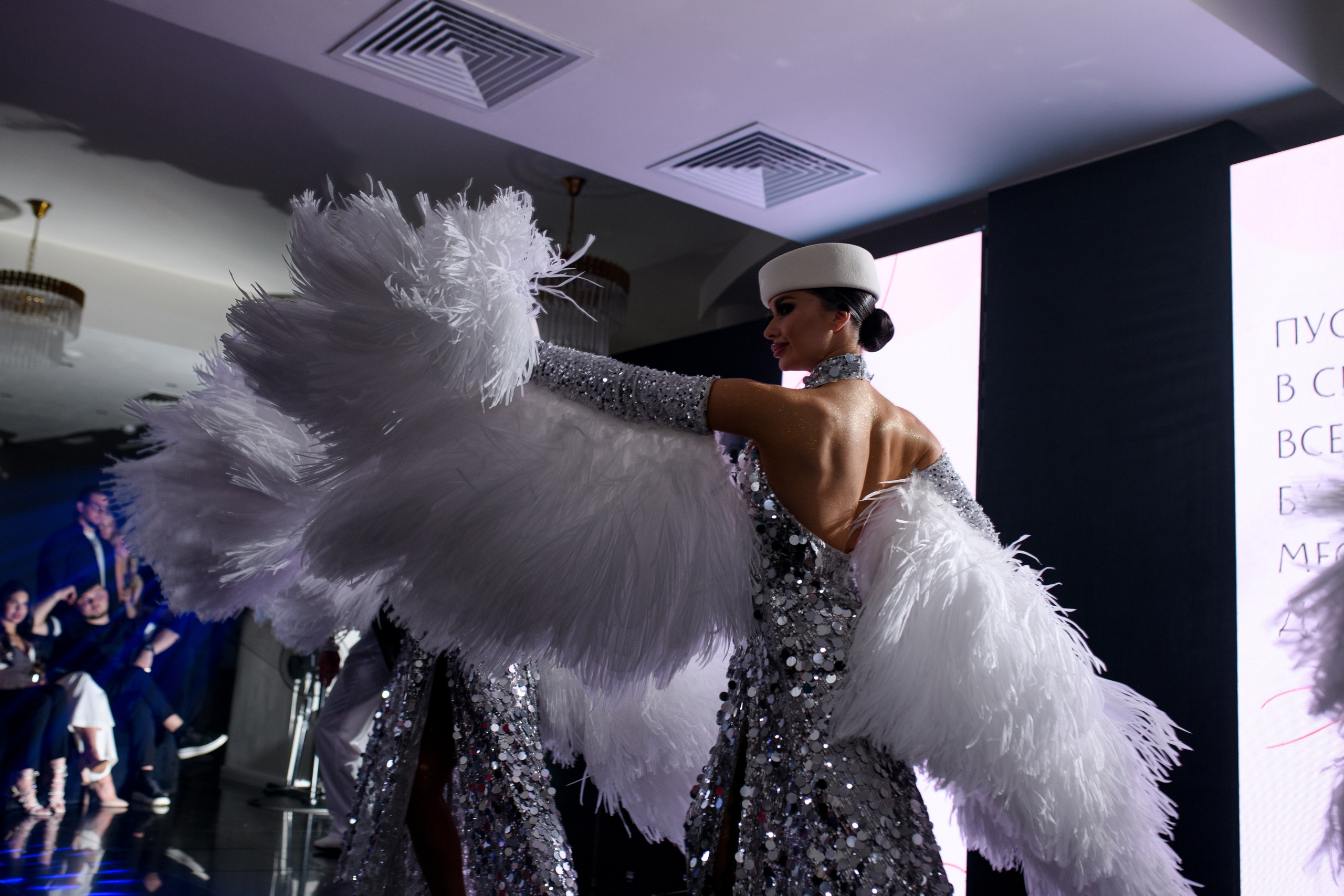 MORE AMORE EVENT HALL — BIRTHDAY`25. Свадебный фотограф Екатеринбург/Челябинск — Любовь Волохова