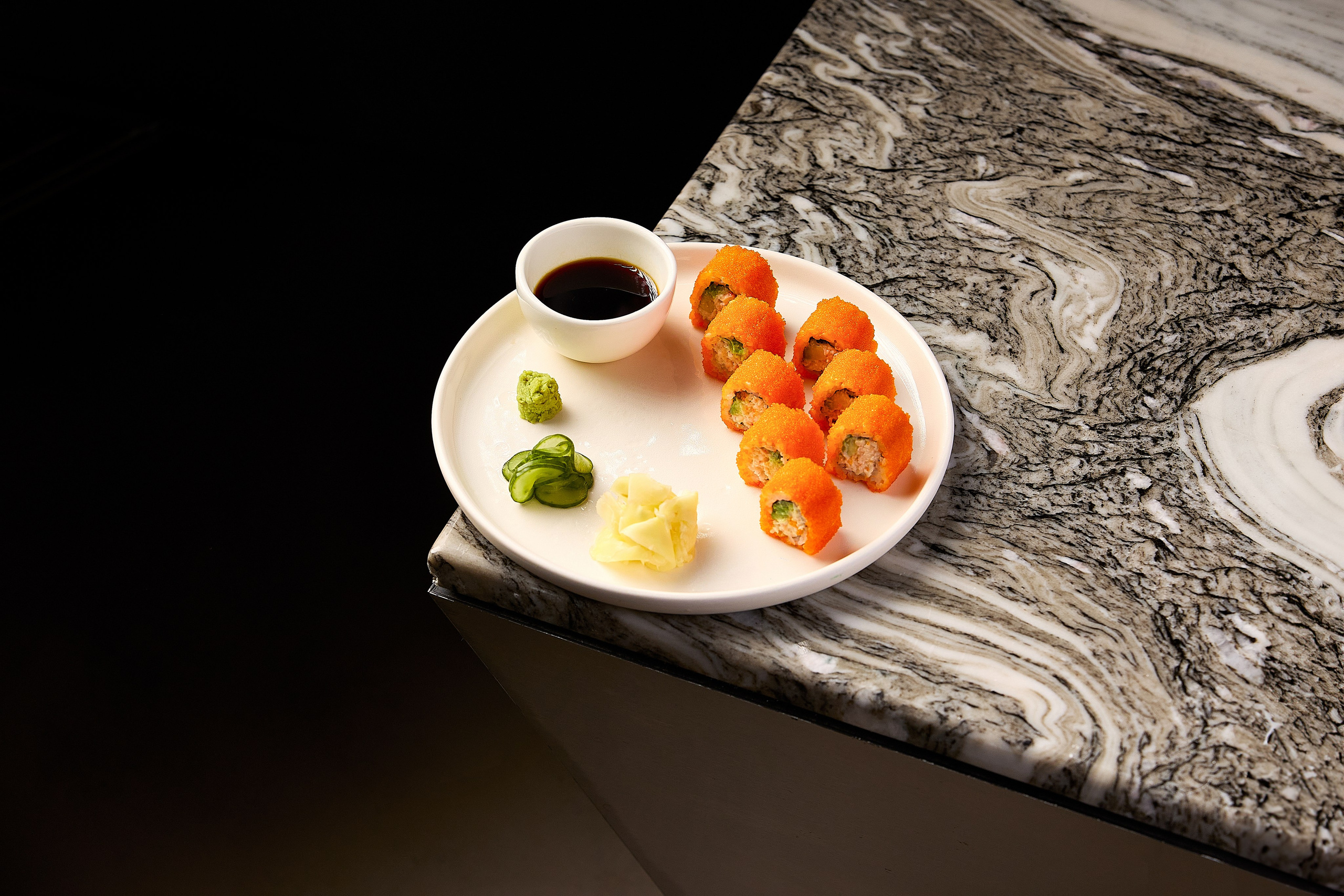 Hookah Place Dishes. Evgeny Yatsenko — Photographer in Dubai