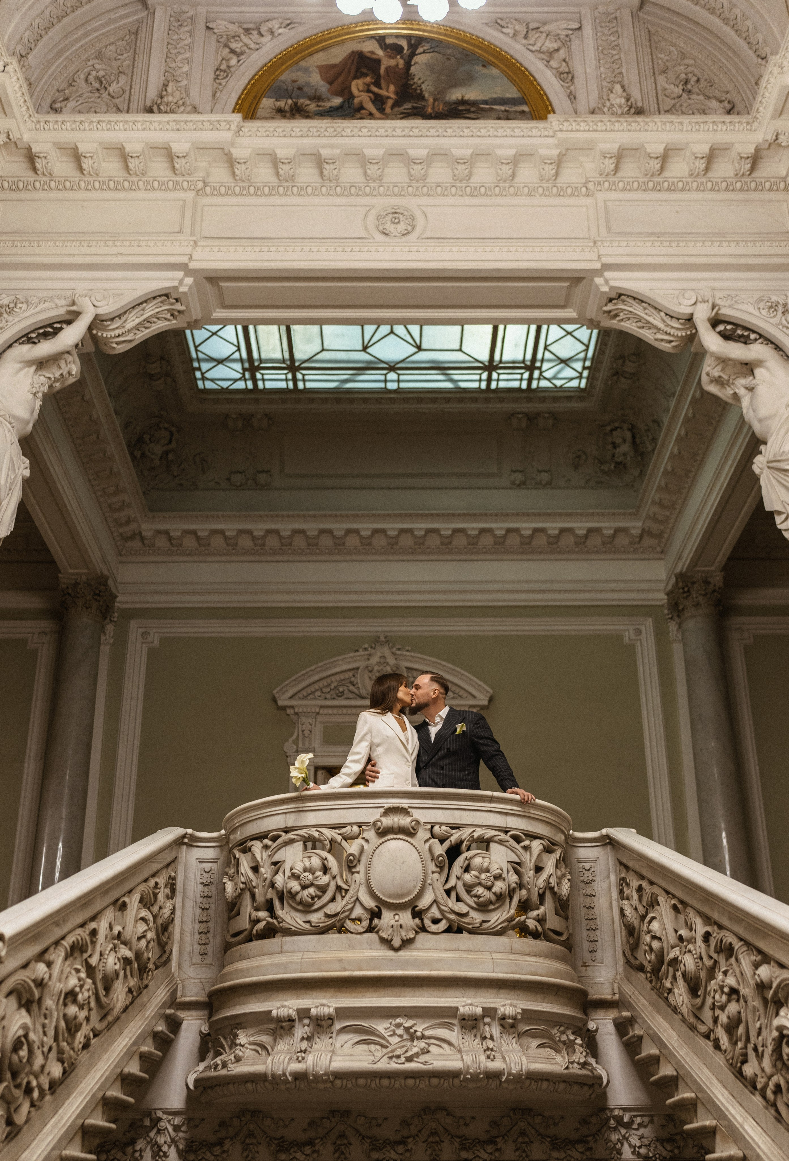 Свадебная фотосессия в Санк-Петербурге. Дворец Бракосочетания №1. Английская набережная, 28. Роспись в 1 Дворце.