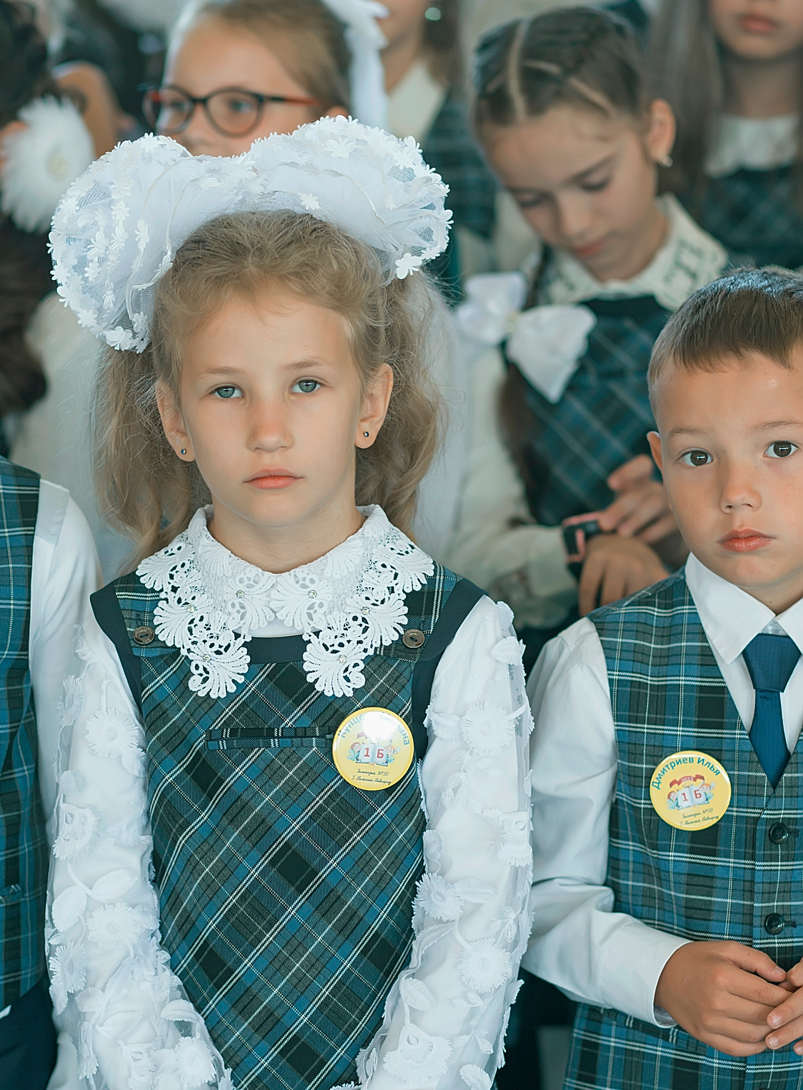 Первый класс линейка, в классе, портреты. Семейный и детский фотограф в Нижнем Новгороде