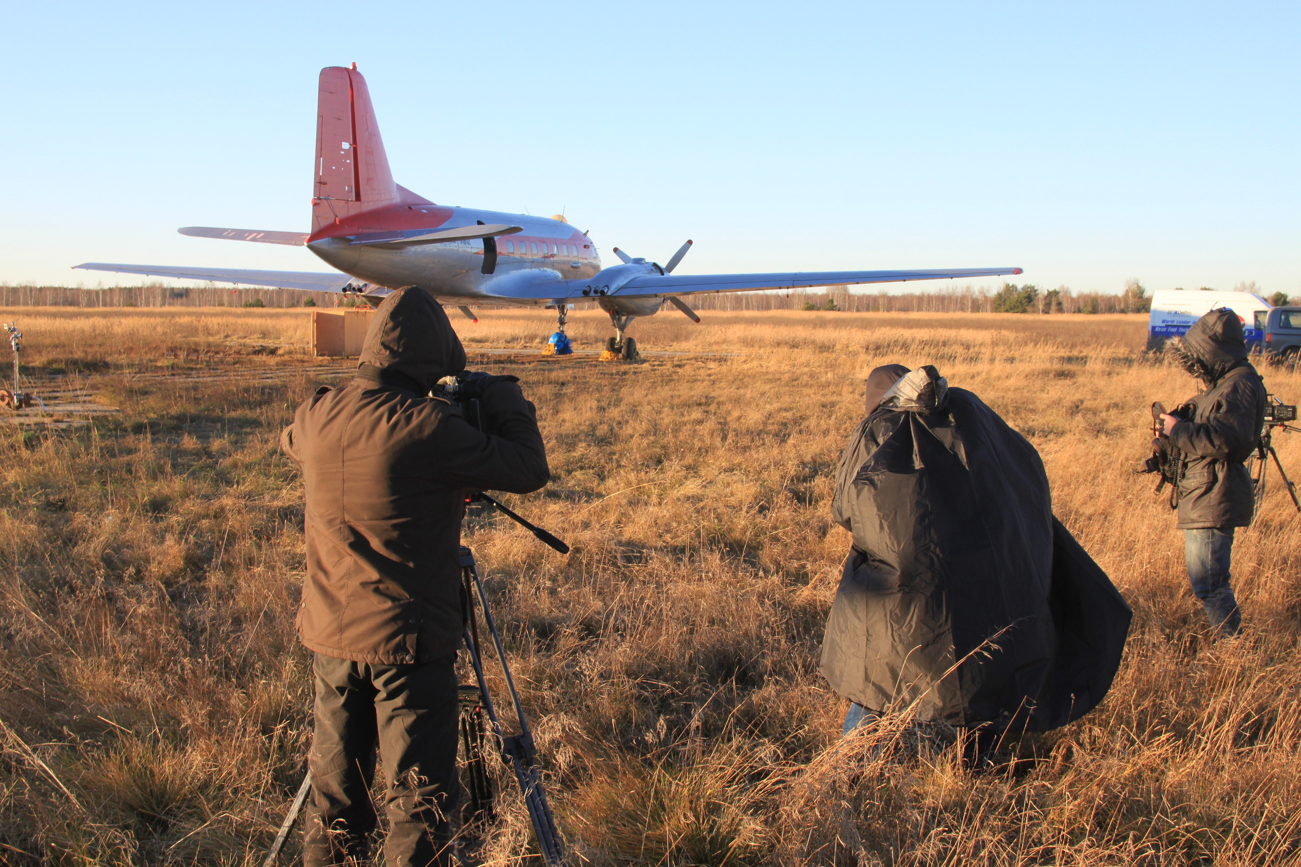 Передача «На Пределе» с Александром Колтовым (2013 г.). Авиационная техника для кино, рекламы и фотосессий
