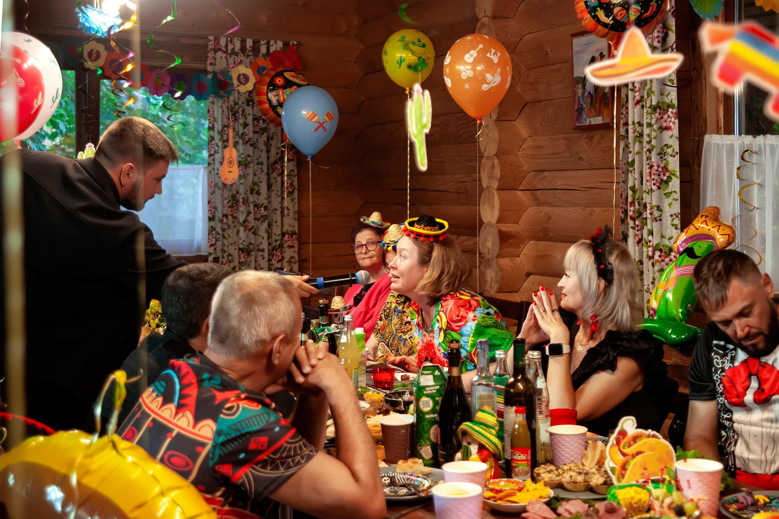Репортажная съёмка юбилея в мексиканском стиле. Фотограф в Ульяновске Наталья Янкаускене