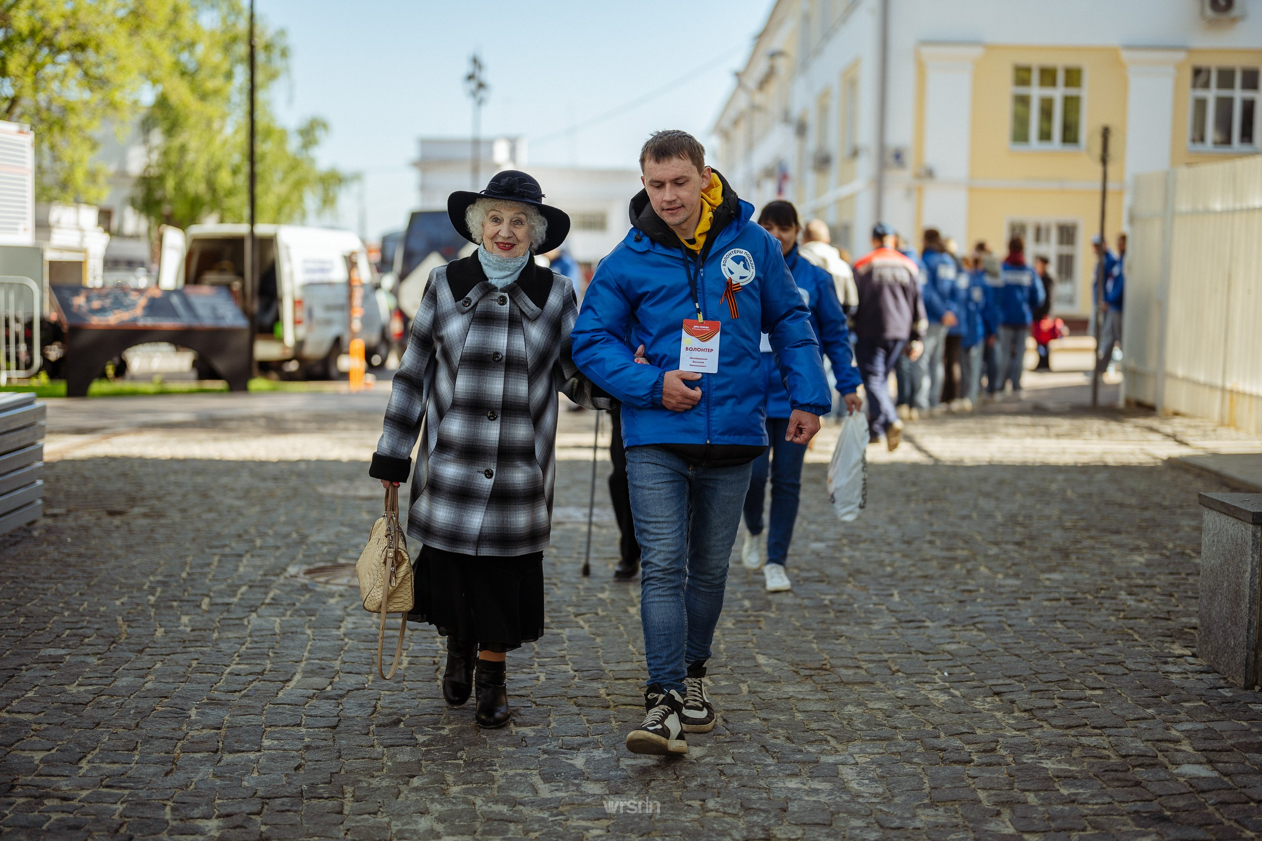 9 мая · Волонтеры Победы. Владимир Вершинин, тот самый свадебный видеограф