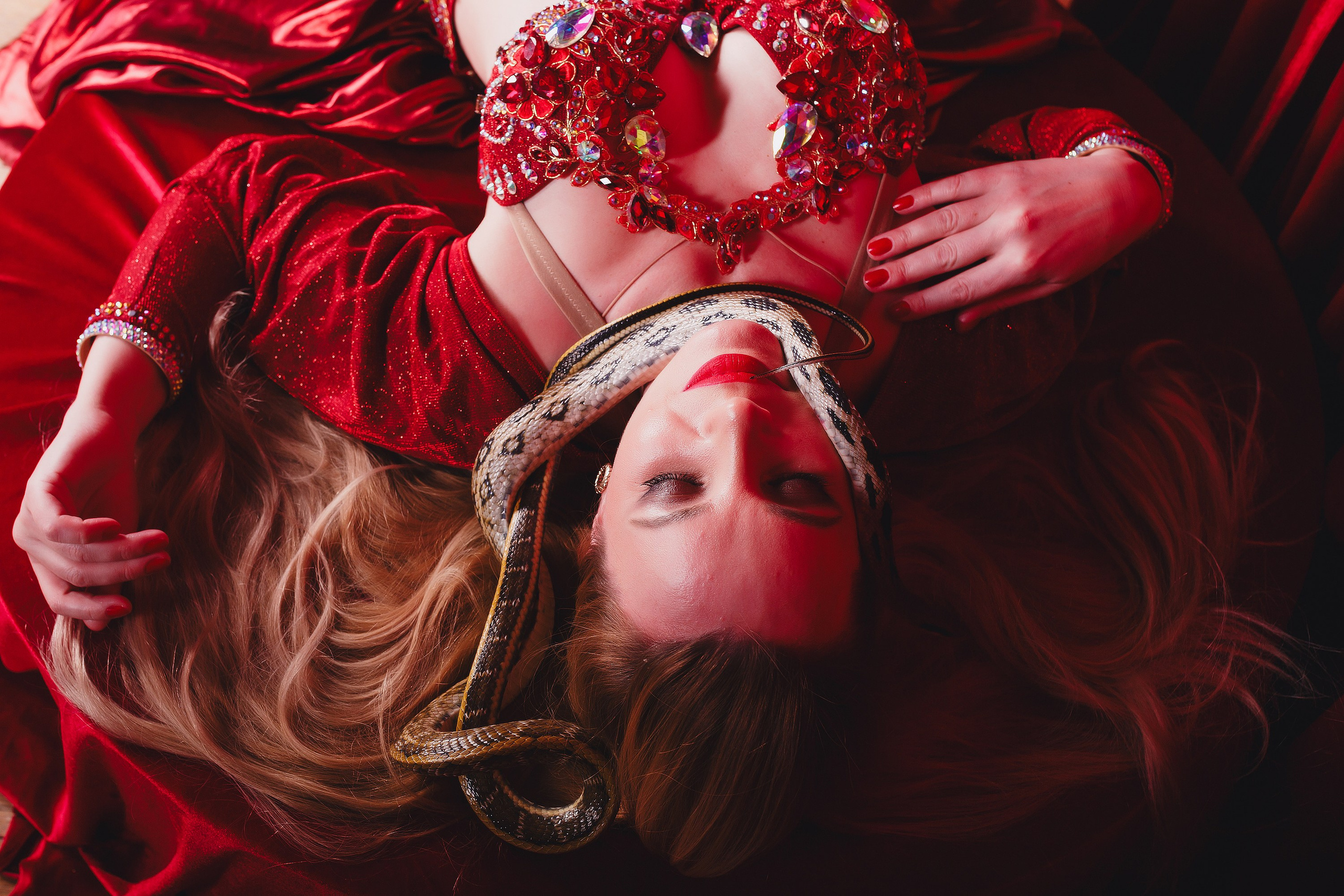 ИНДИВИДУАЛЬНЫЕ. Roman Photo