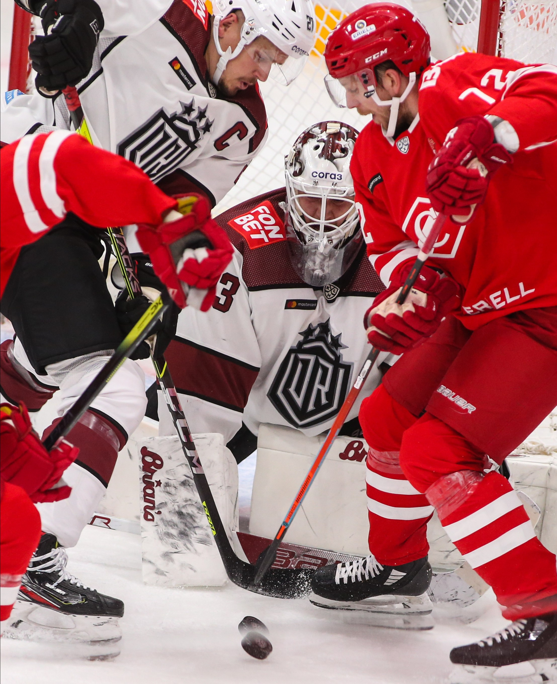 Хоккей. Евгений Солодов спортивный фотограф