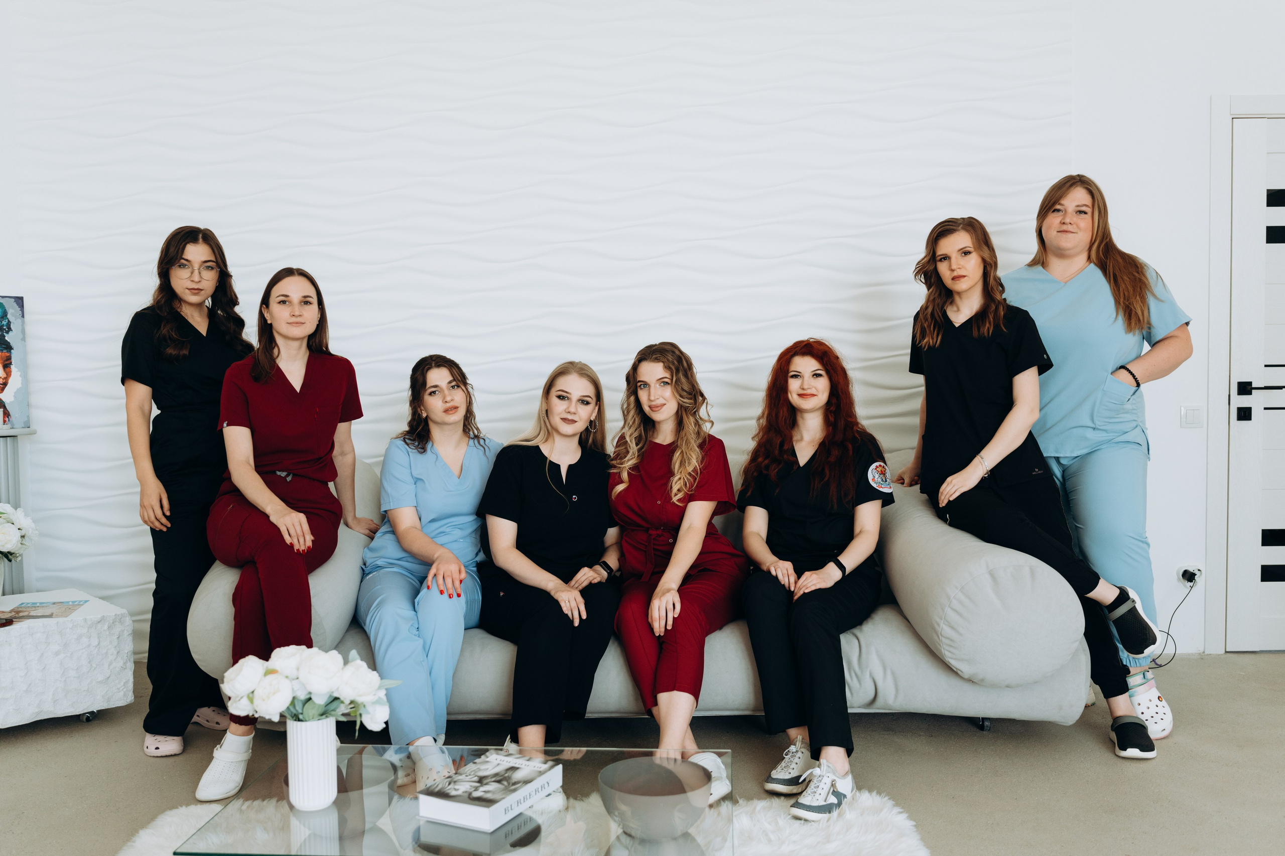 Групповая фотосессия для выпускников мед.института. Портретный свадебный фотограф Крым | Евгения Щитенко