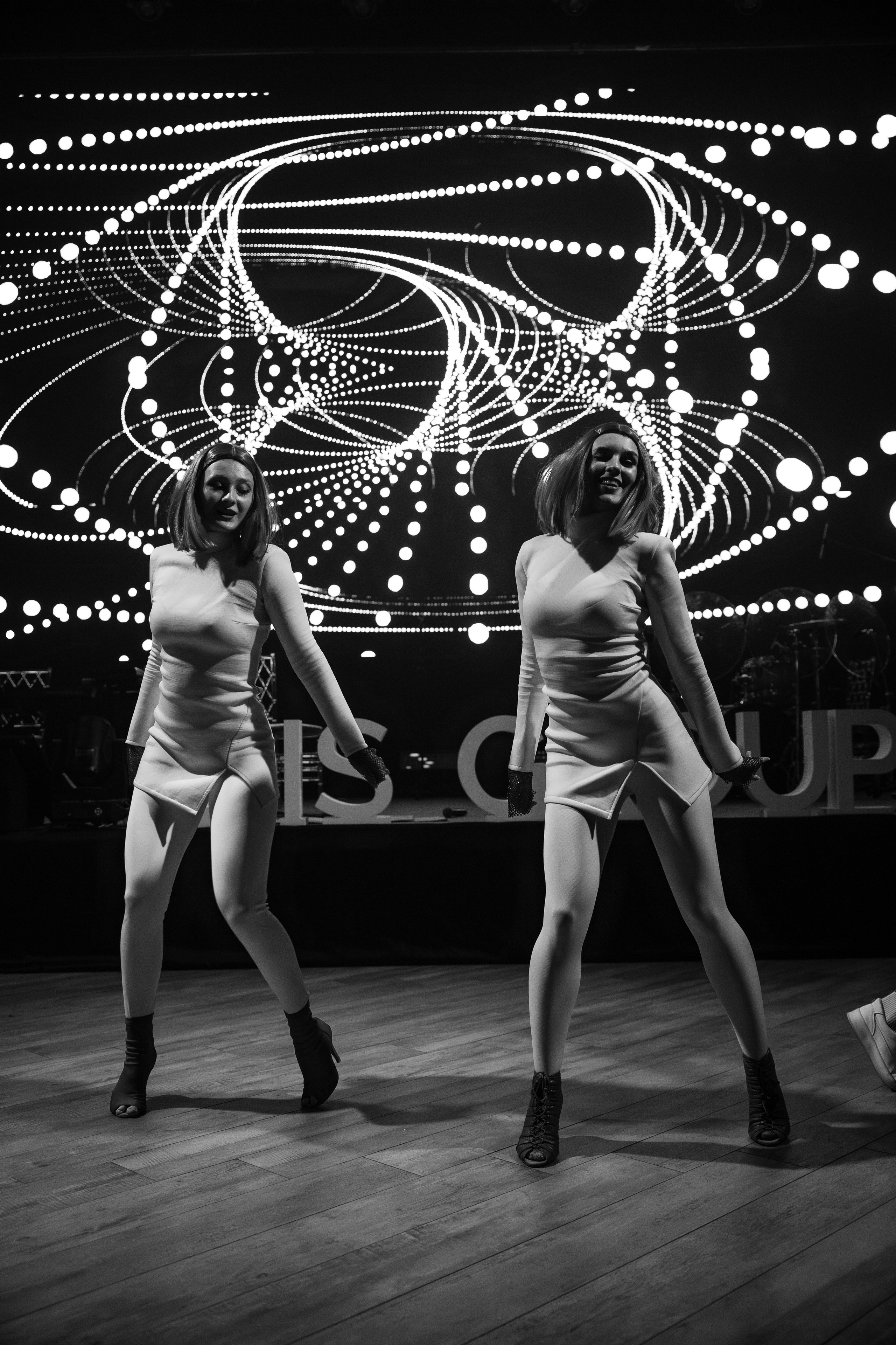 Data Summit 2025. Свадебный репортажный фотограф в Москве