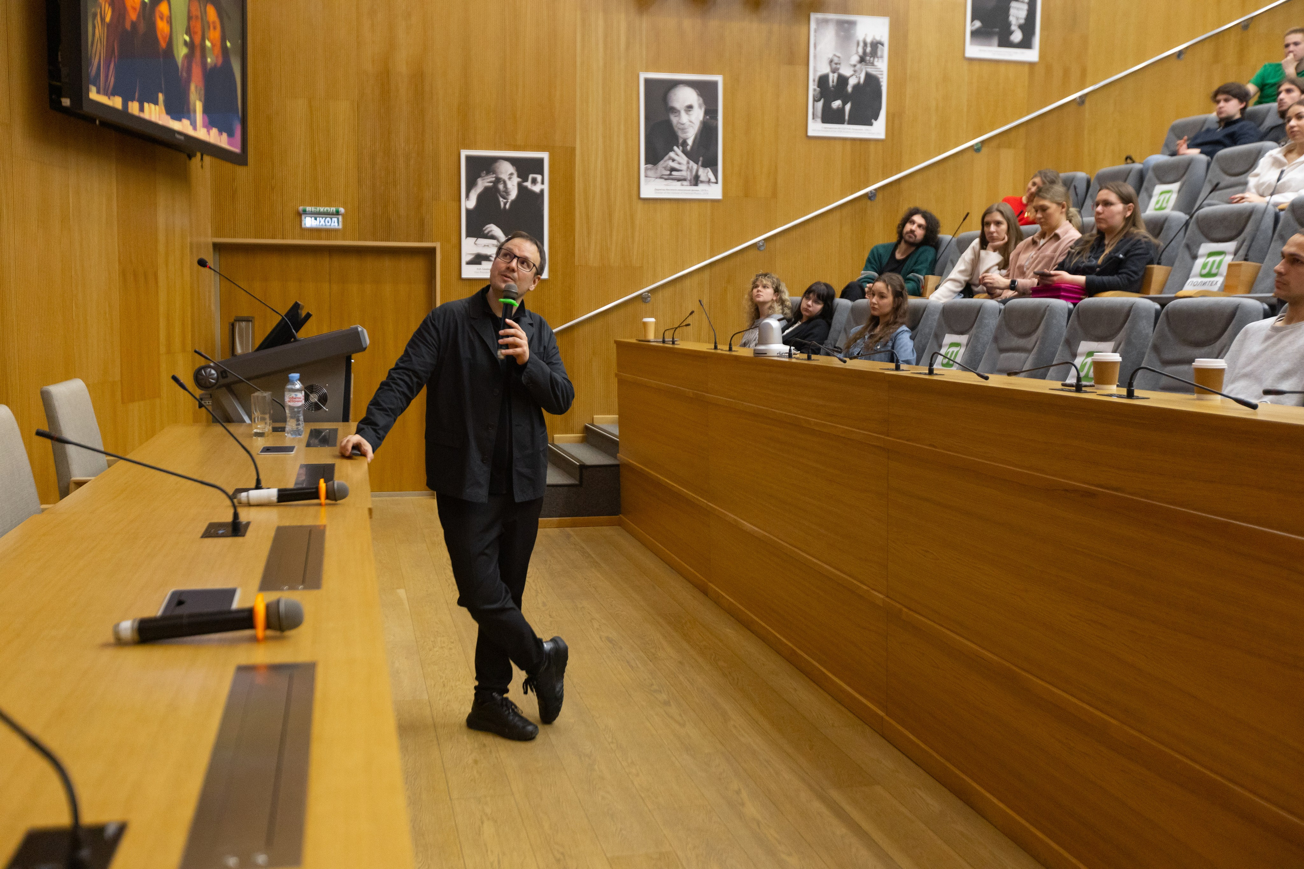 «АРЕХ. РетроПерспектива». Лекция Сергея Сенкевича в Политехе. Евгений Матвеев — фотограф в Санкт-Петербурге