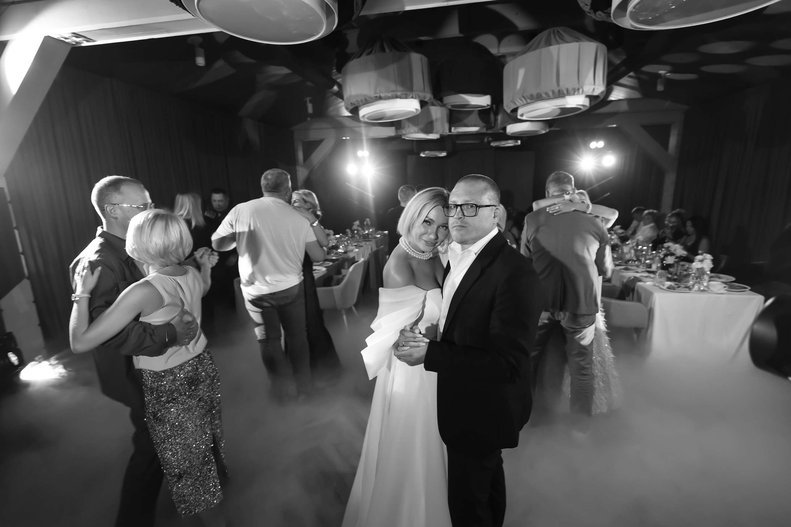 Leonid & Olga. Фотограф свадебный, репортажный, индивидуальный, фото для маркетплейсов, брендов, автосалонов