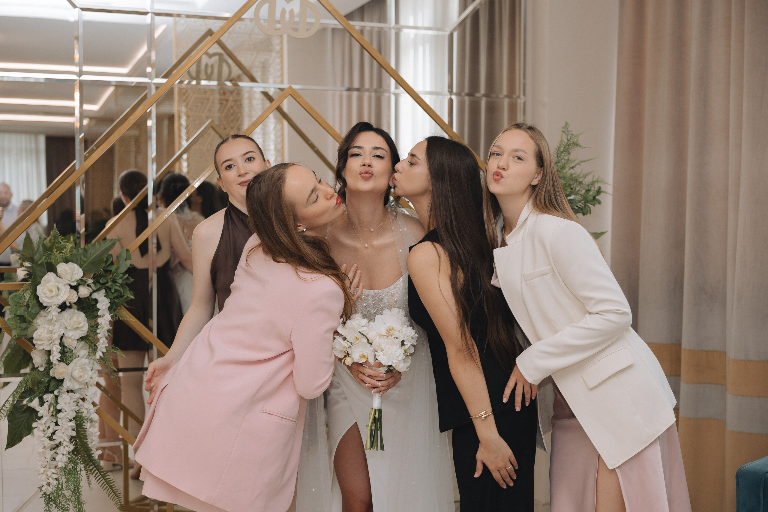 Саша и Ксюша. Свадебный и семейный фотограф в Москве Яна Шувалова