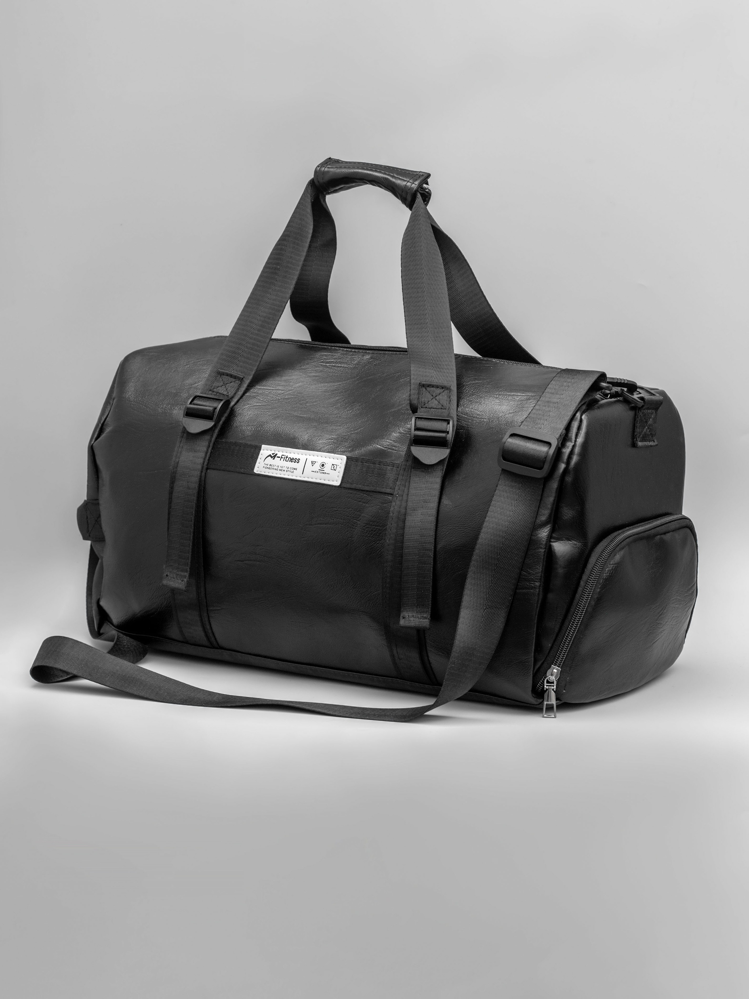 Сумки. Предметный и женский фотограф в Новосибирске