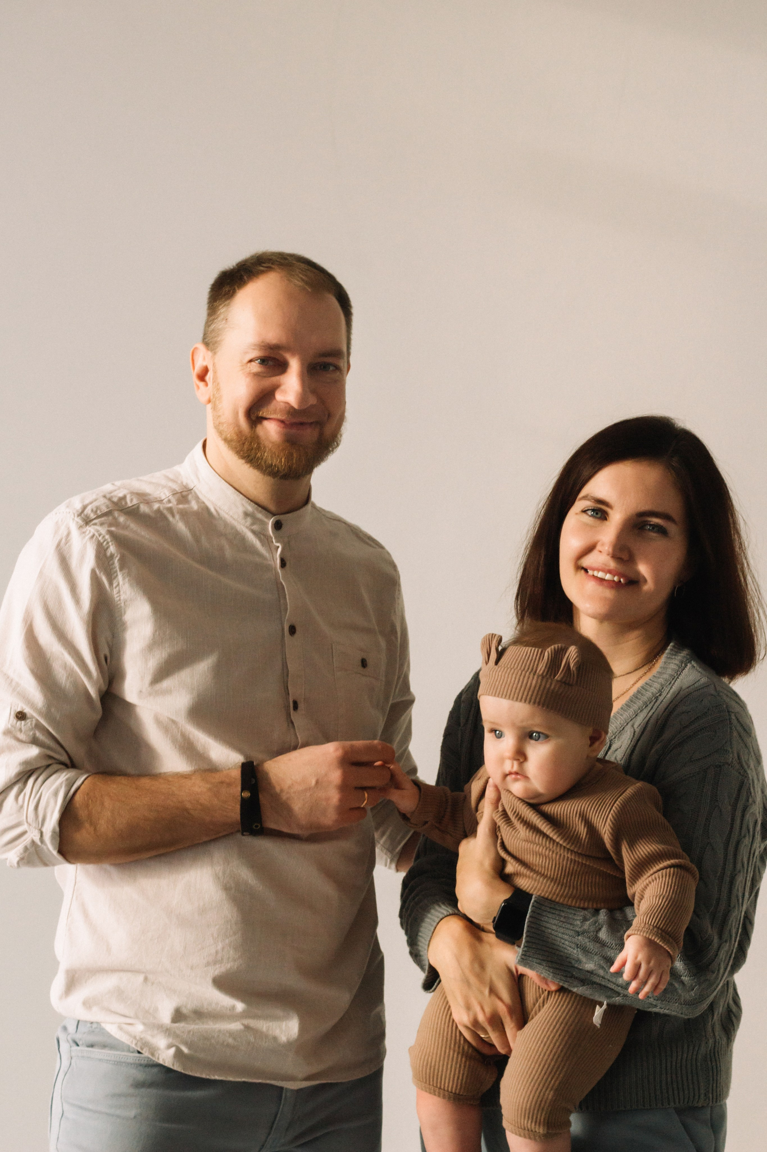 Съемка большой семьи на циклораме. Семейный фотограф в Томске Максимова Екатерина