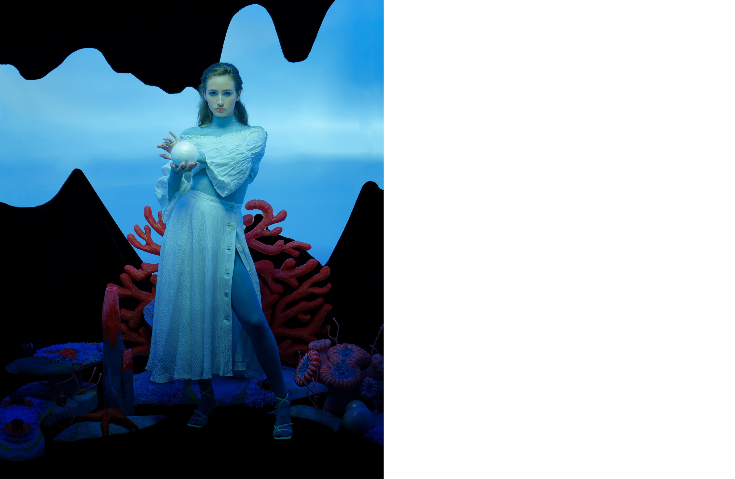 Under water. BARVABRAR