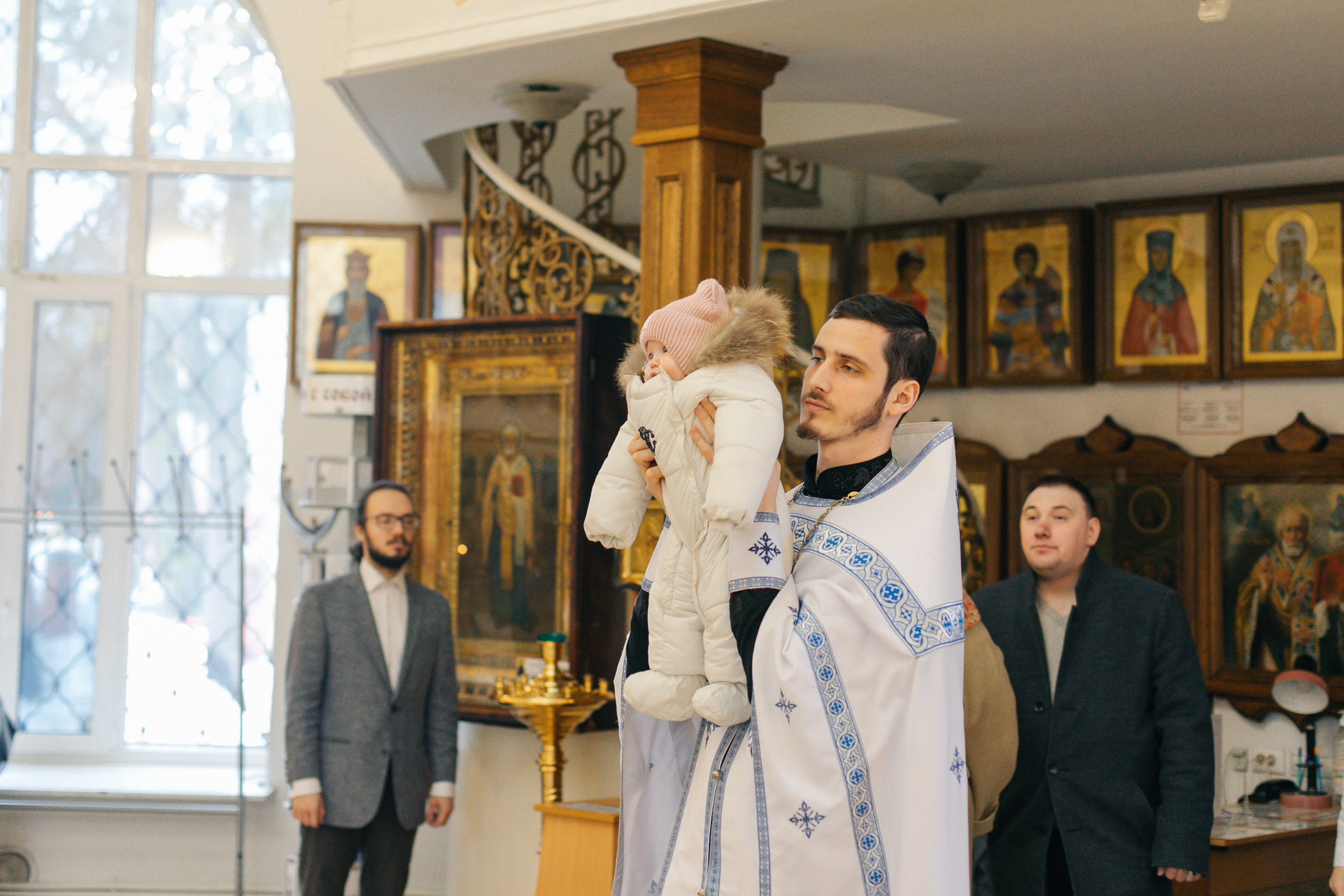 Крещение Храм Спаса Нерукотворного Образа г. Всеволожск. Фотограф на крещение в Санкт Петербурге