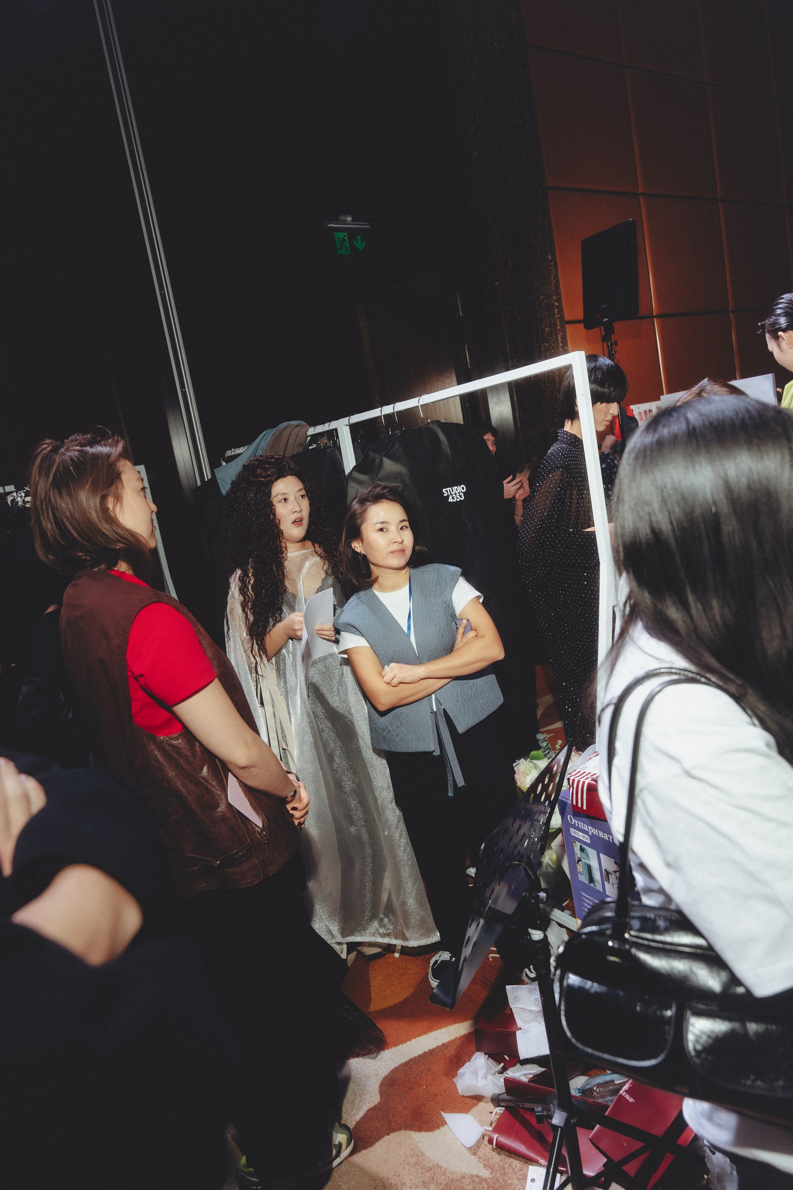VISA FASHION WEEK ALMATY SS26 / BACKSTAGE ZONE