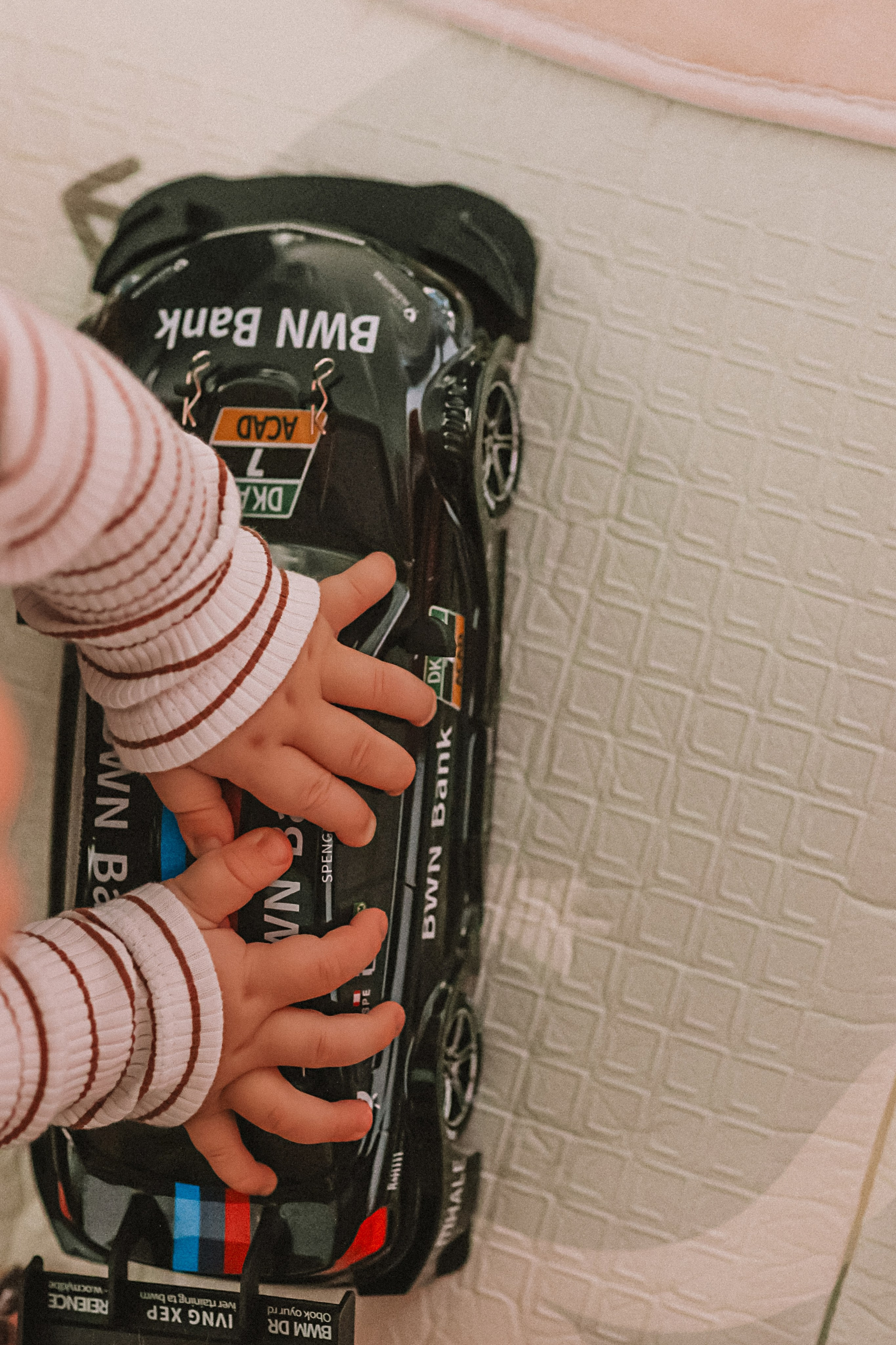 Мише 8 месяцев. Семейный фотограф Тюмень, фотограф на роды Салмина Мария