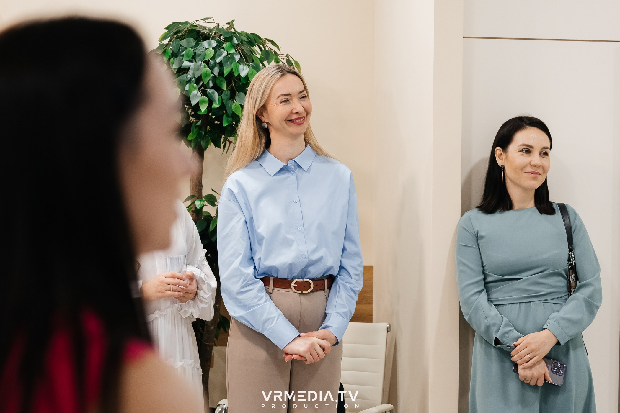 Business travel brunch