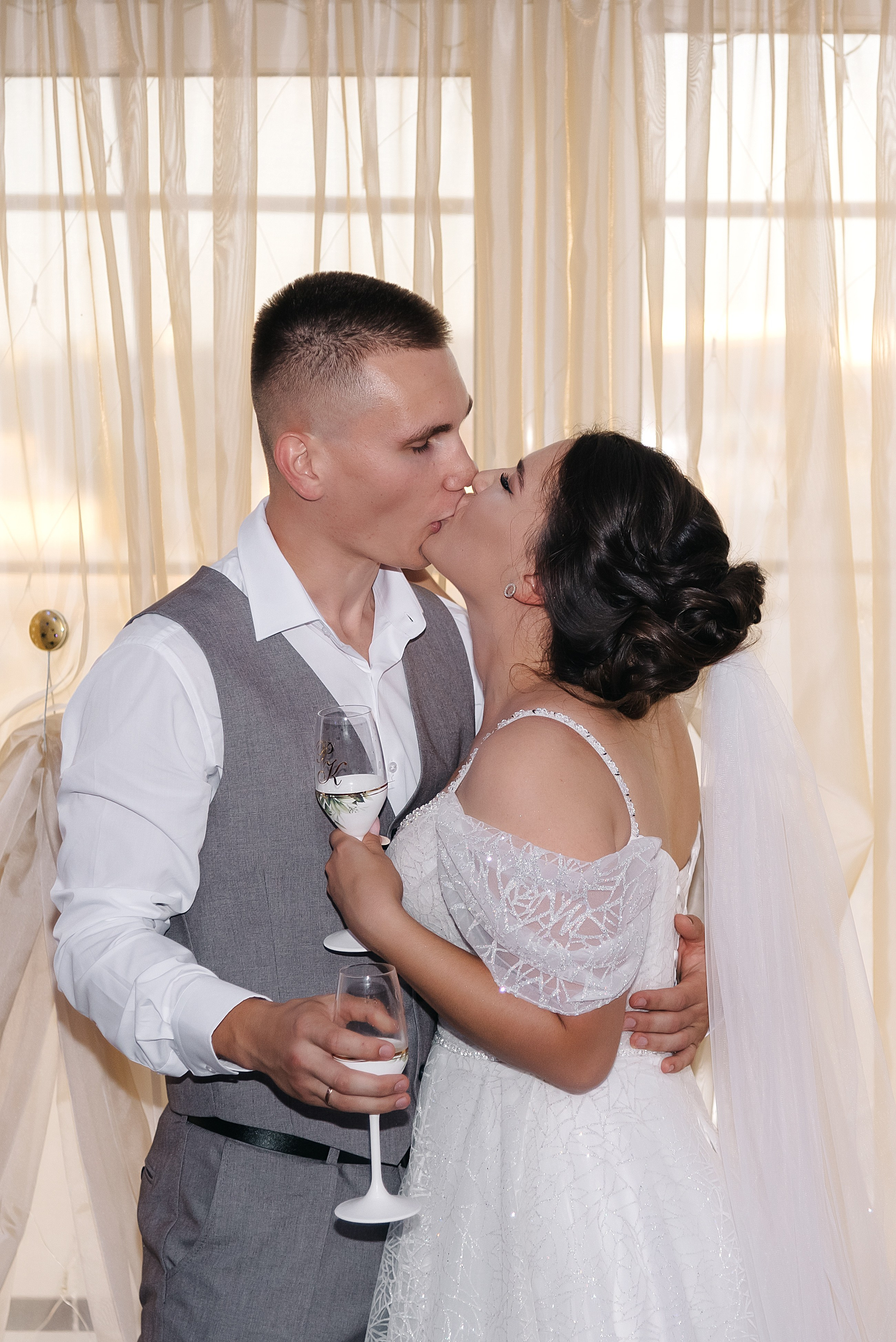 Роман и Карина. Фотограф Волжский Екатерина Егорова