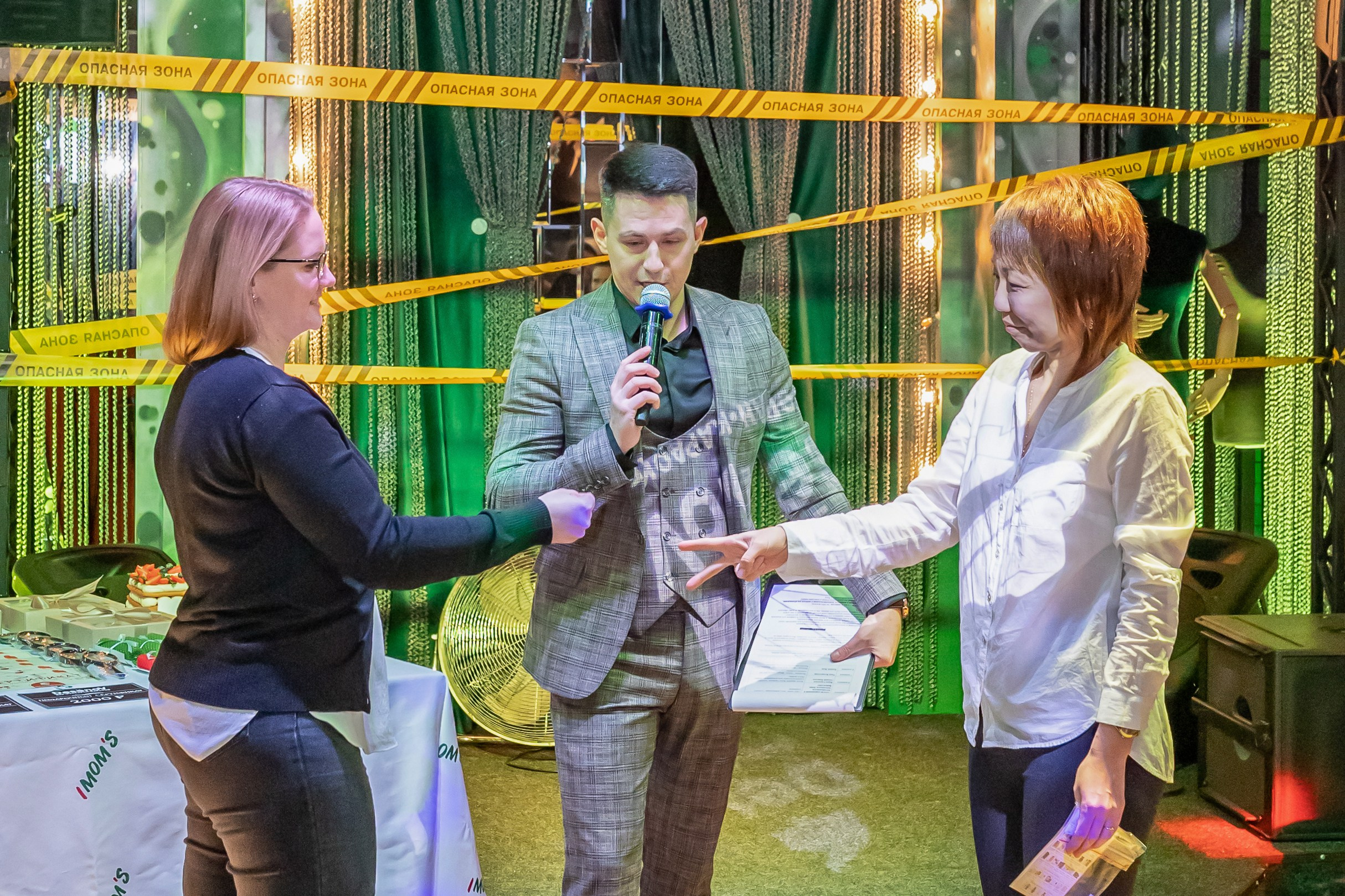 I`mom`s шоу-квиз «Детективы». Сказочный фотограф для Вас и Вашей семьи