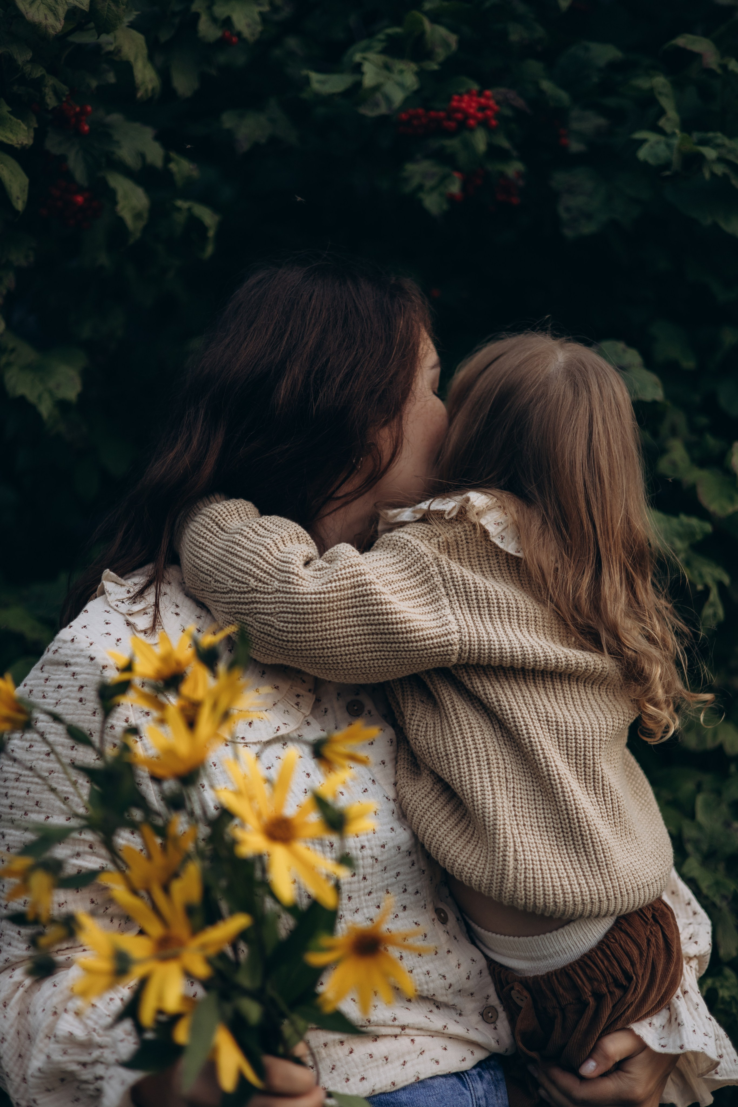 Мамочка и дочка (24.08.2025) г. Жуков (Калужская обл.). Надежда Стар семейный и церковный фотограф в Жукове и Калужской области