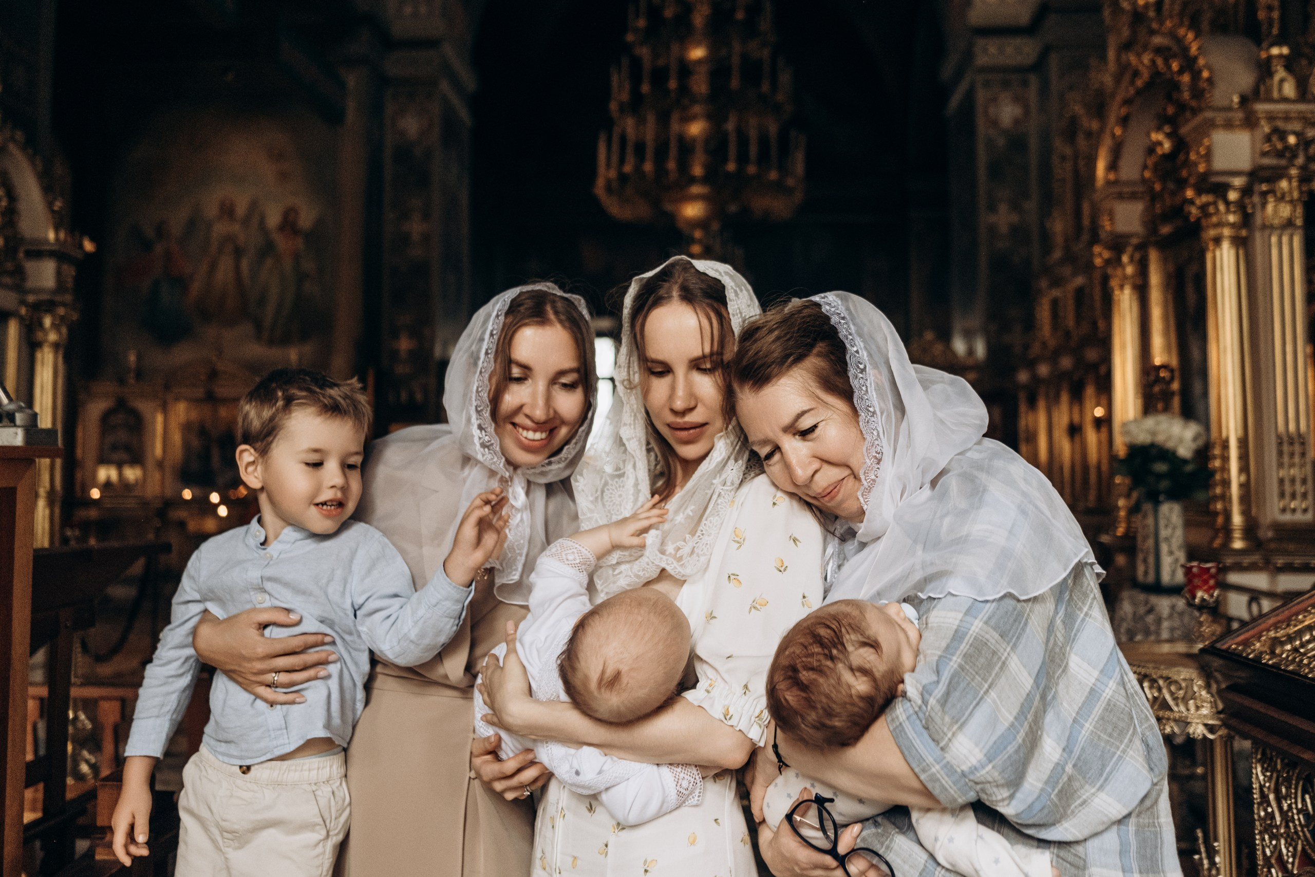 Крещение в Даниловском монастыре. Фотограф Светлана Мерзлякова