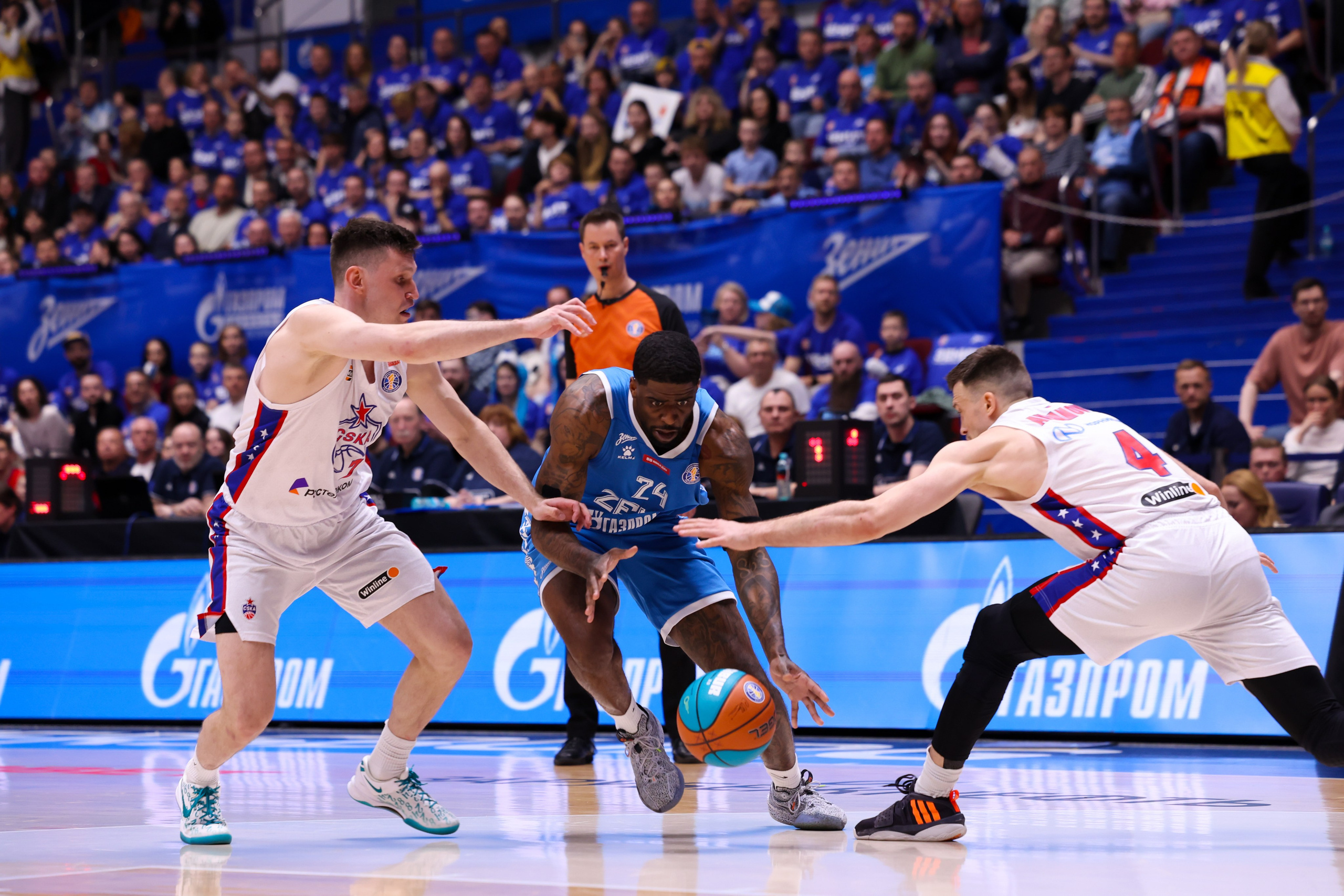 БК «Зенит» — БК «ЦСКА» финал ЕЛ ВТБ 1 игра 27.05.2025. Спортивный и репортажный фотограф Антон Тереханов