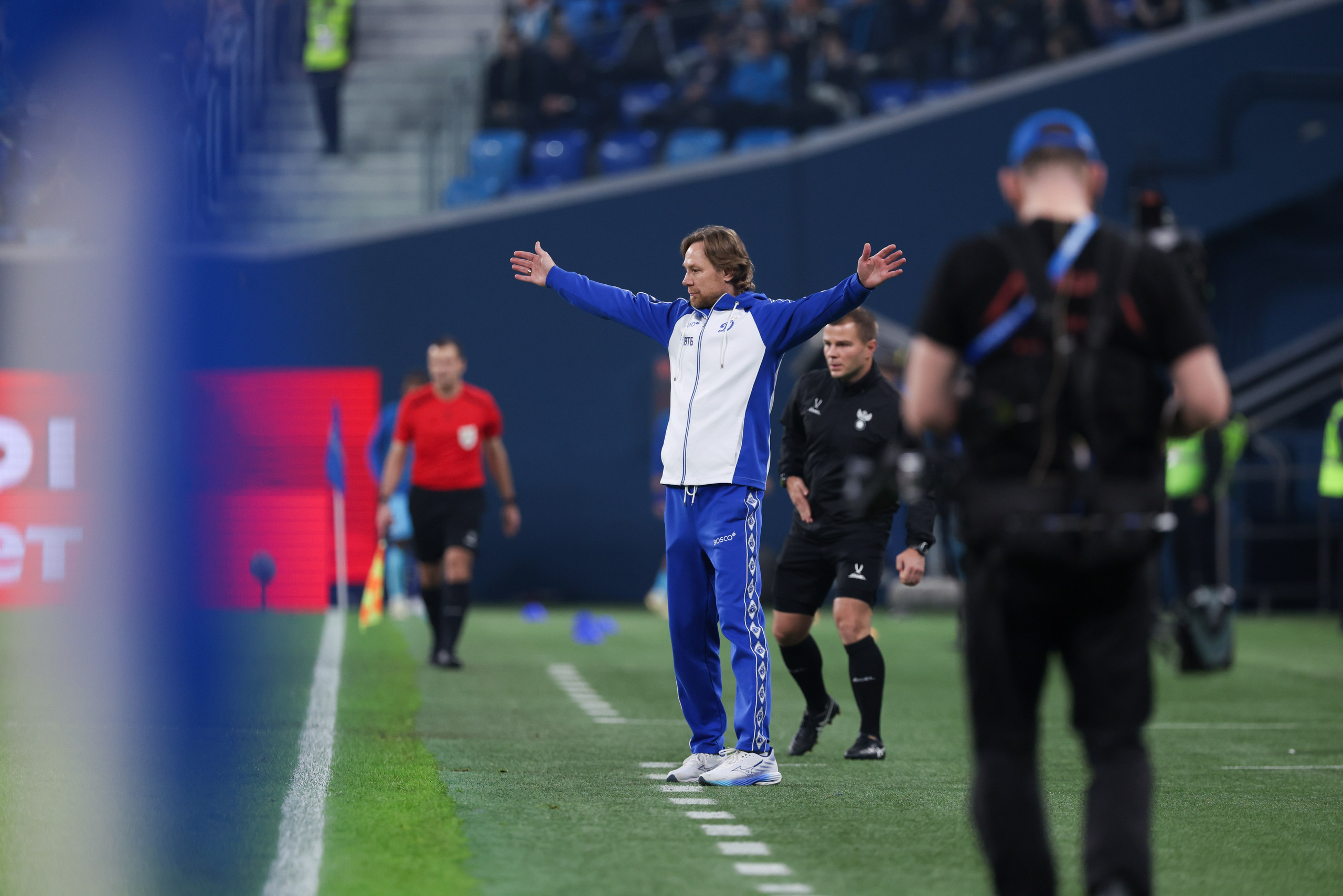 ФК «Зенит — ФК «Динамо» Москва 05.11.2025. Спортивный и репортажный фотограф Антон Тереханов