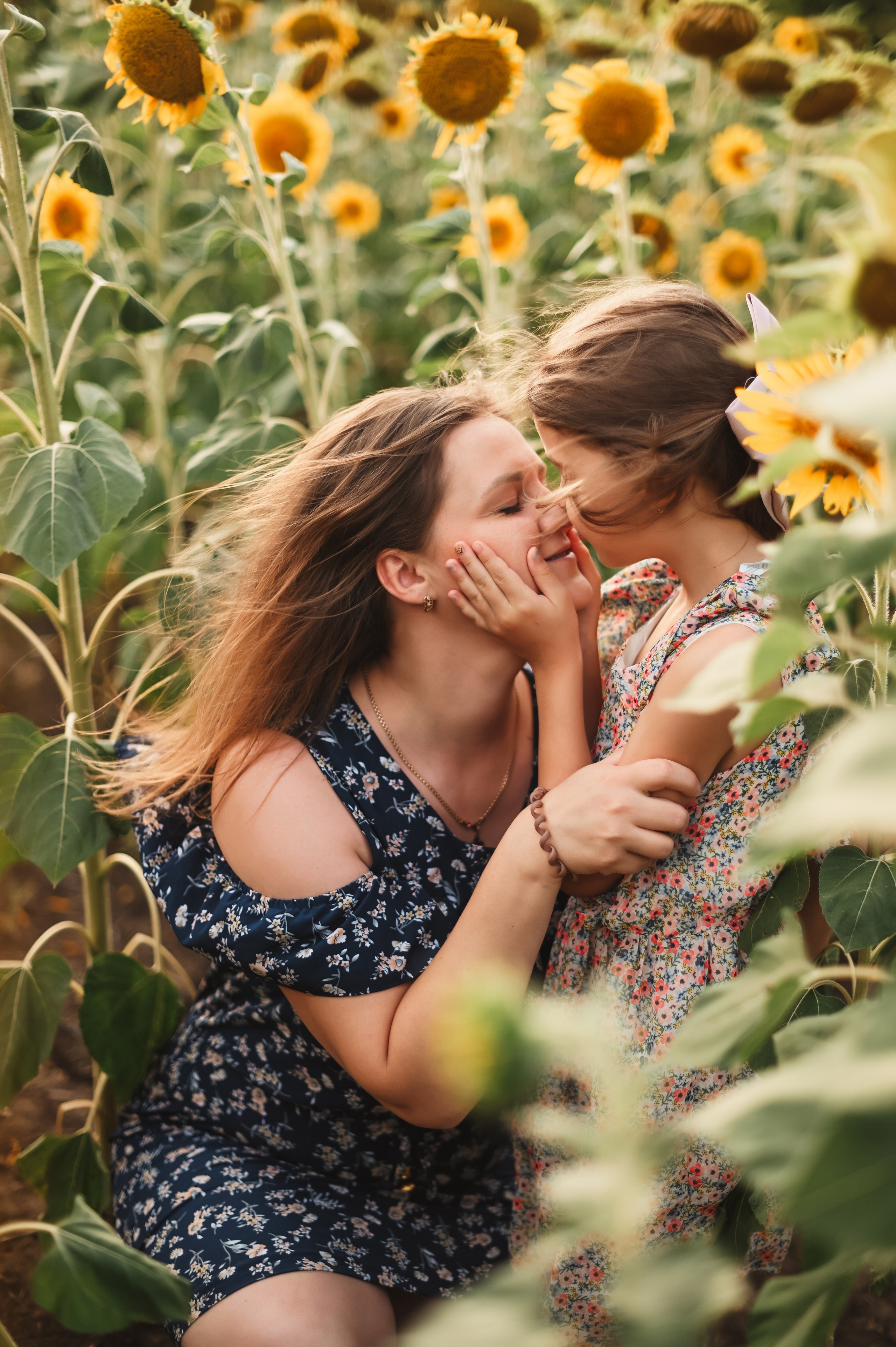 Подсолнухи Света, Даша, Миша, Александр. Фотограф Алёна Мил