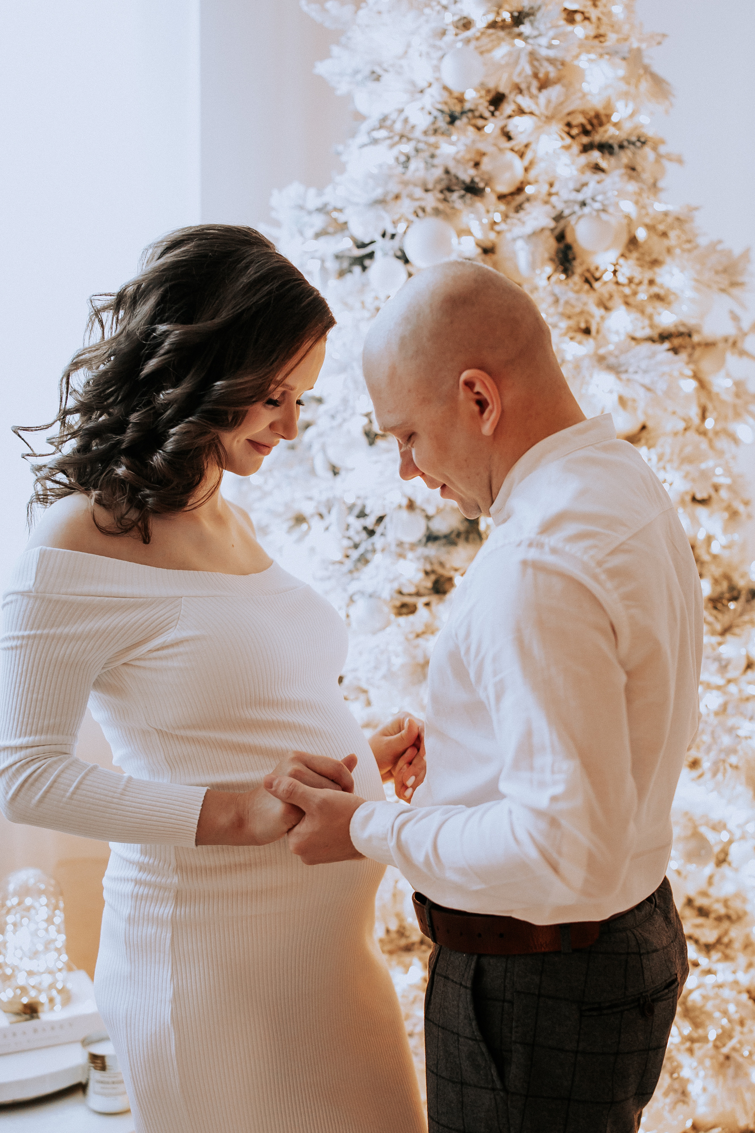 Олег и Елена в ожидании. Фотограф в Тюмени Пушкарева Анастасия