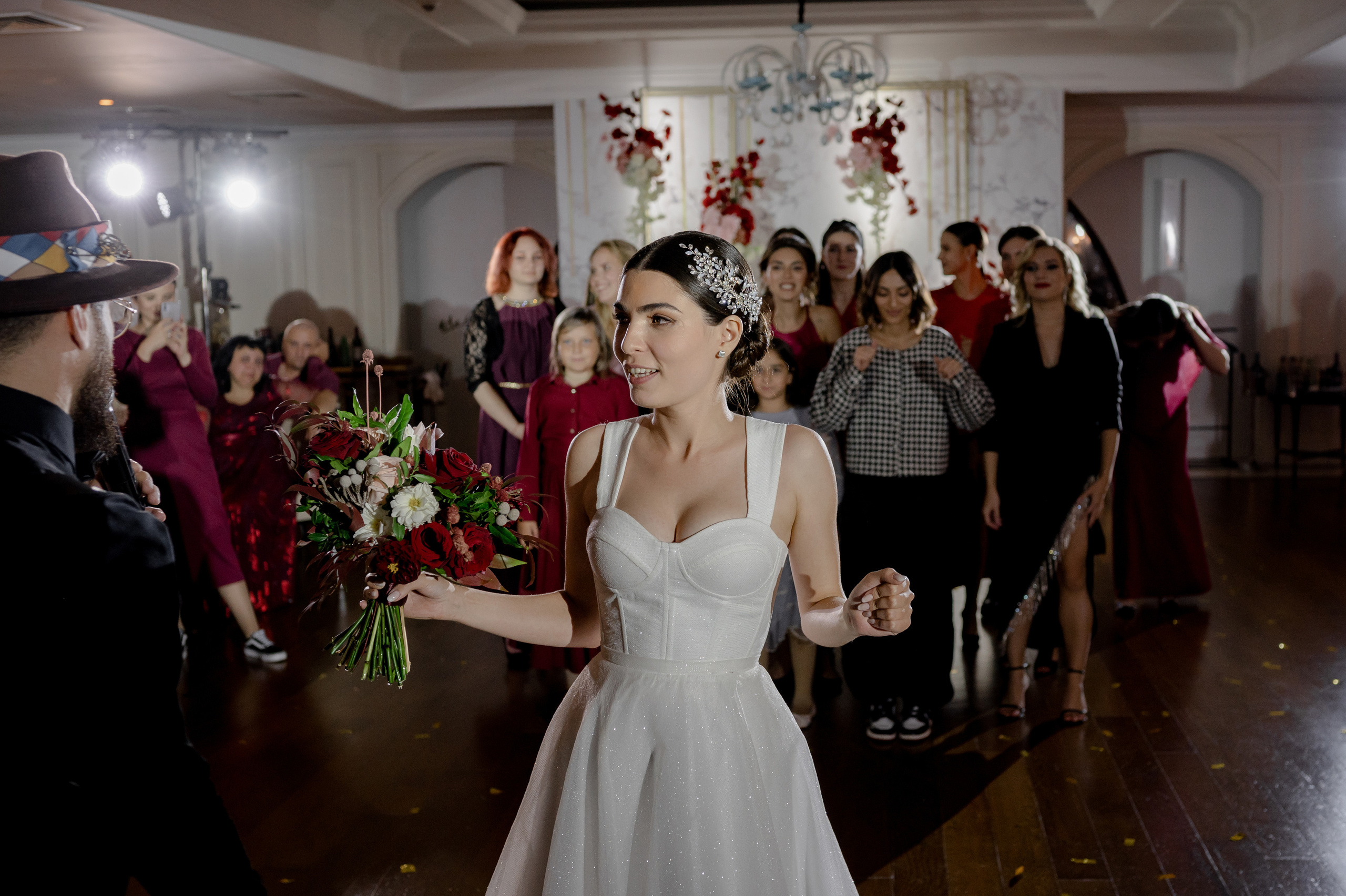 Анатолий & Светлана. Сергей Каба|Свадебный фотограф Сочи - атмосфера торжества остается с в