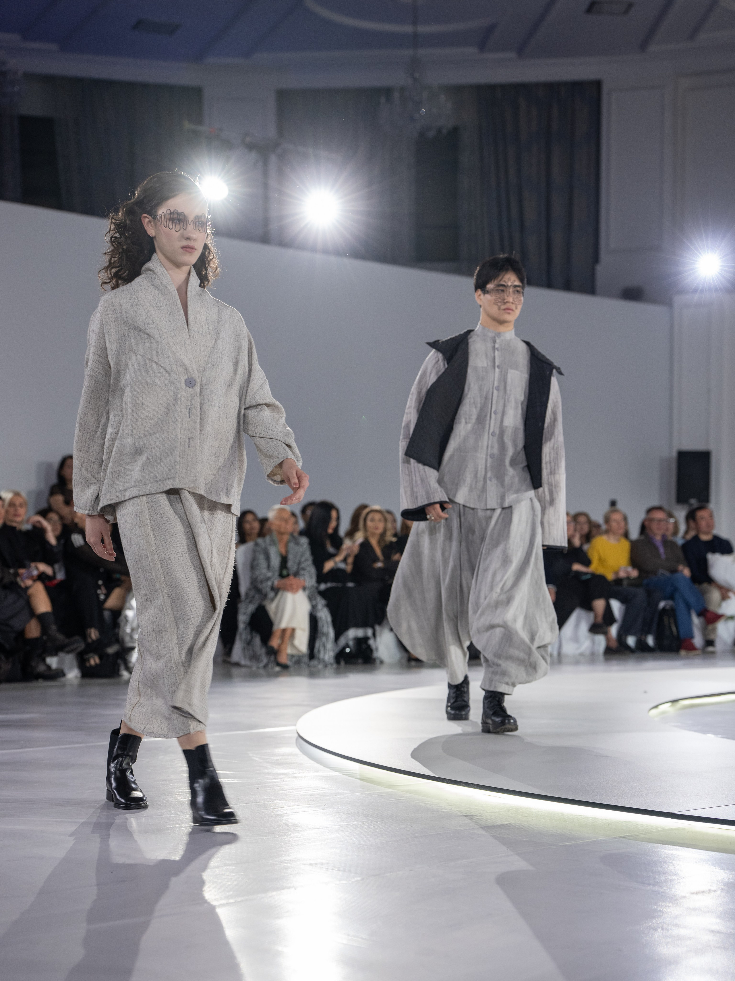 Дизайнер Zalkar. Сайт Алматинского НЮ АРТ, будуар и фэшн фотографа Дениса Карпенко