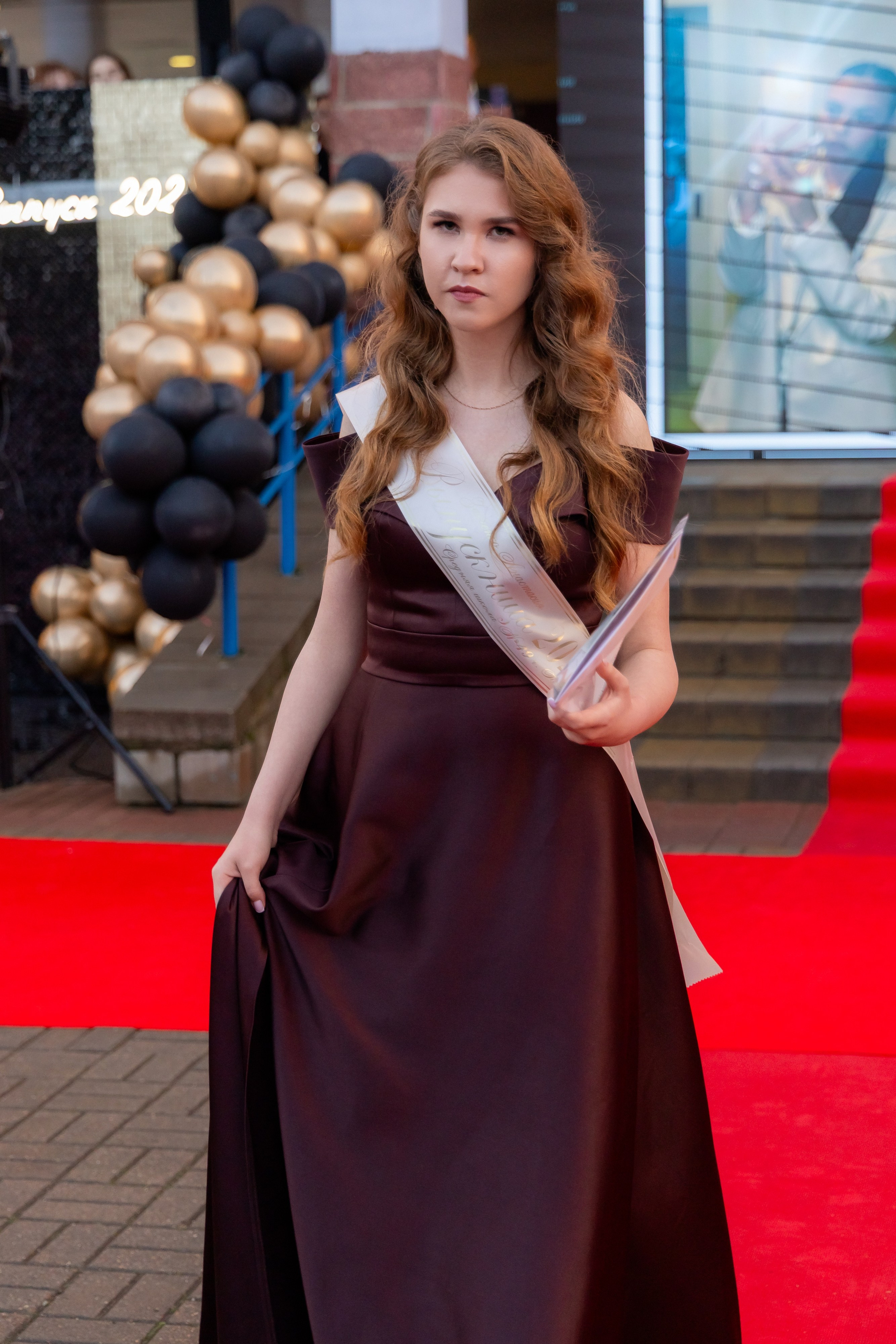 Школьный выпускной 2025 год в Минске, Беларуси. Свадебный фотограф в Минске/Беларуси Сергей Спиридонов