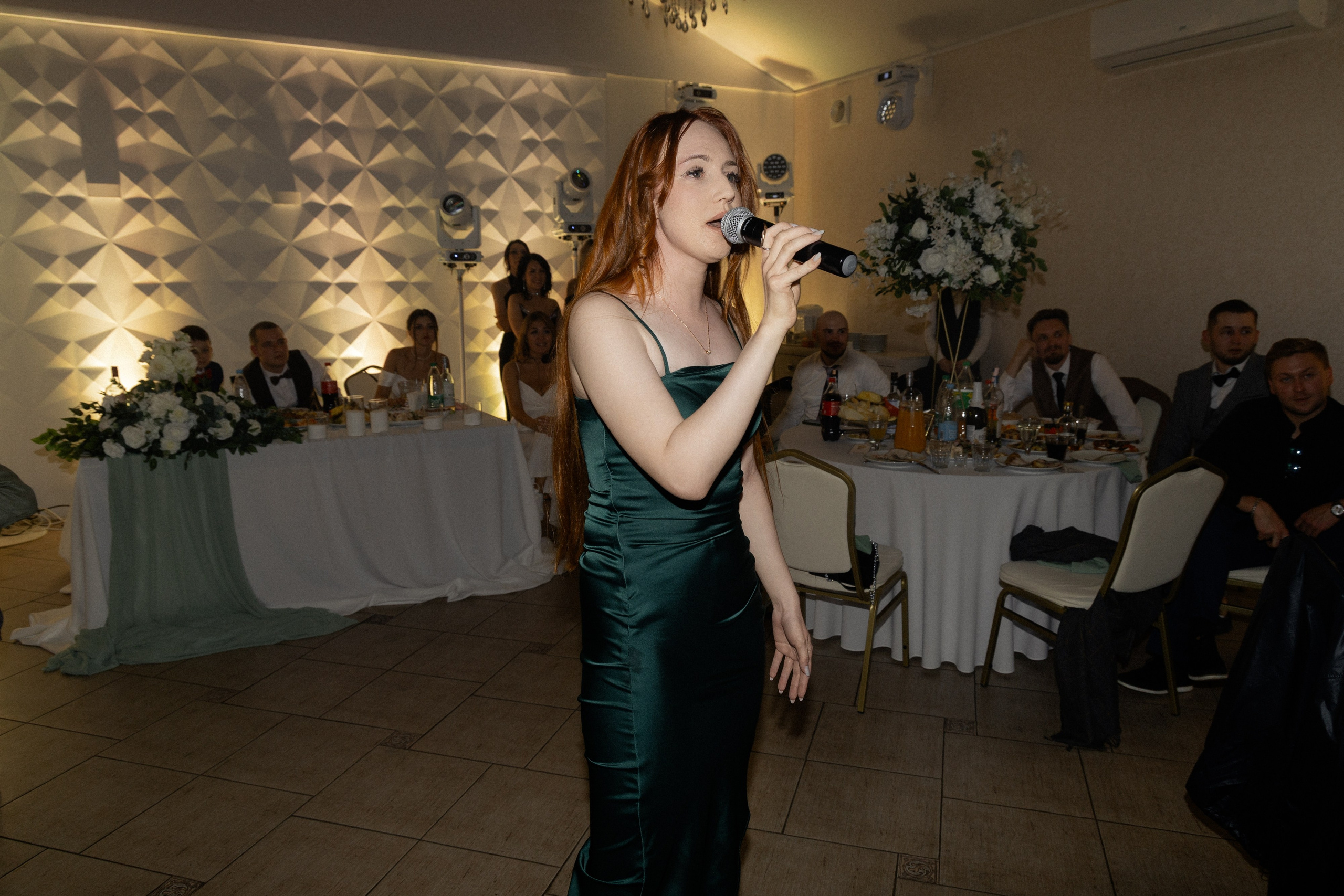 Свадебная фотосессия Анастасии и Игоря в Усадьбе Легенда. Свадебный фотограф в Минске/Беларуси Сергей Спиридонов