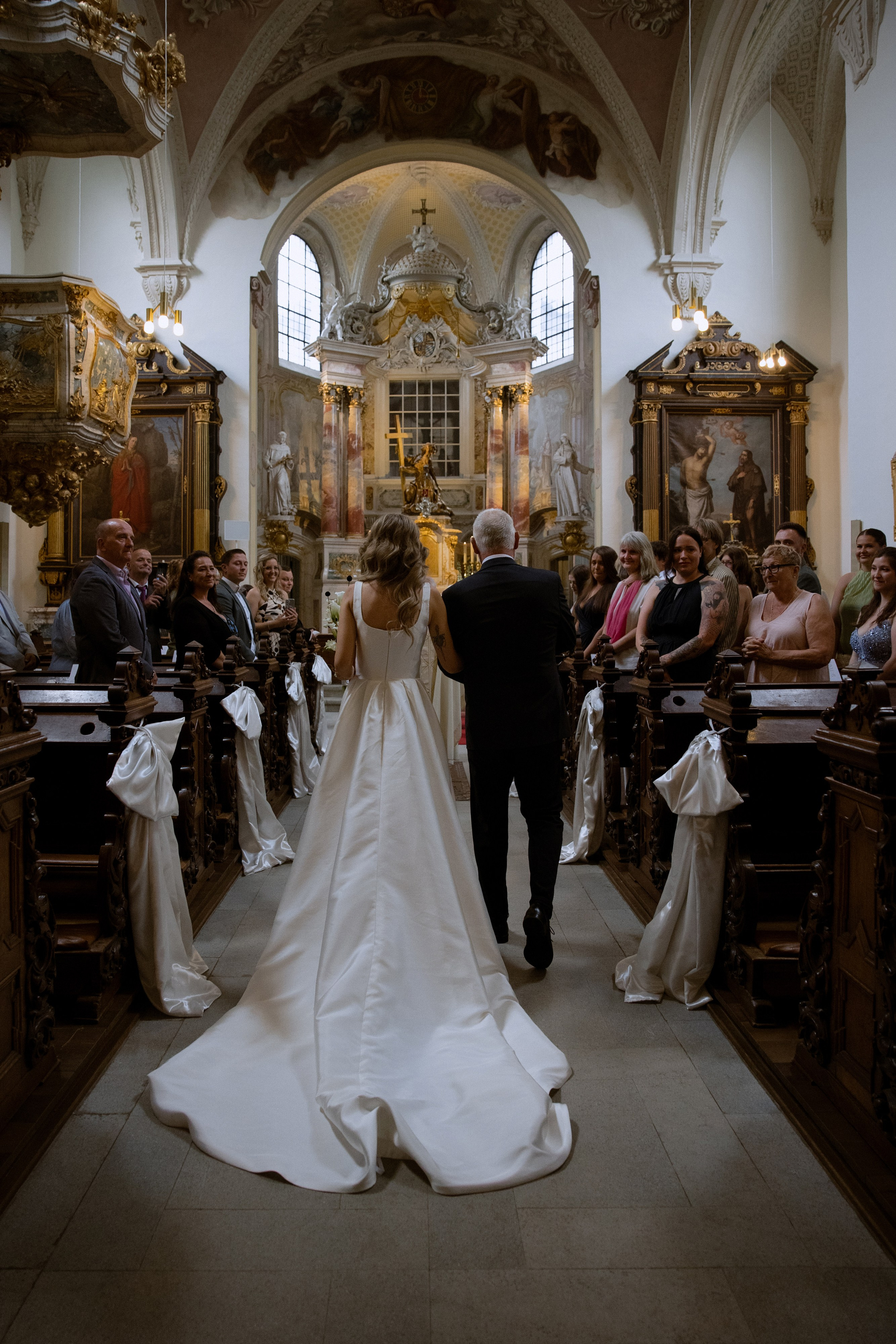 JANINE UND DUSTIN. Galina and Nikita Bykovets, a wedding photographer and videographer duo in Germany