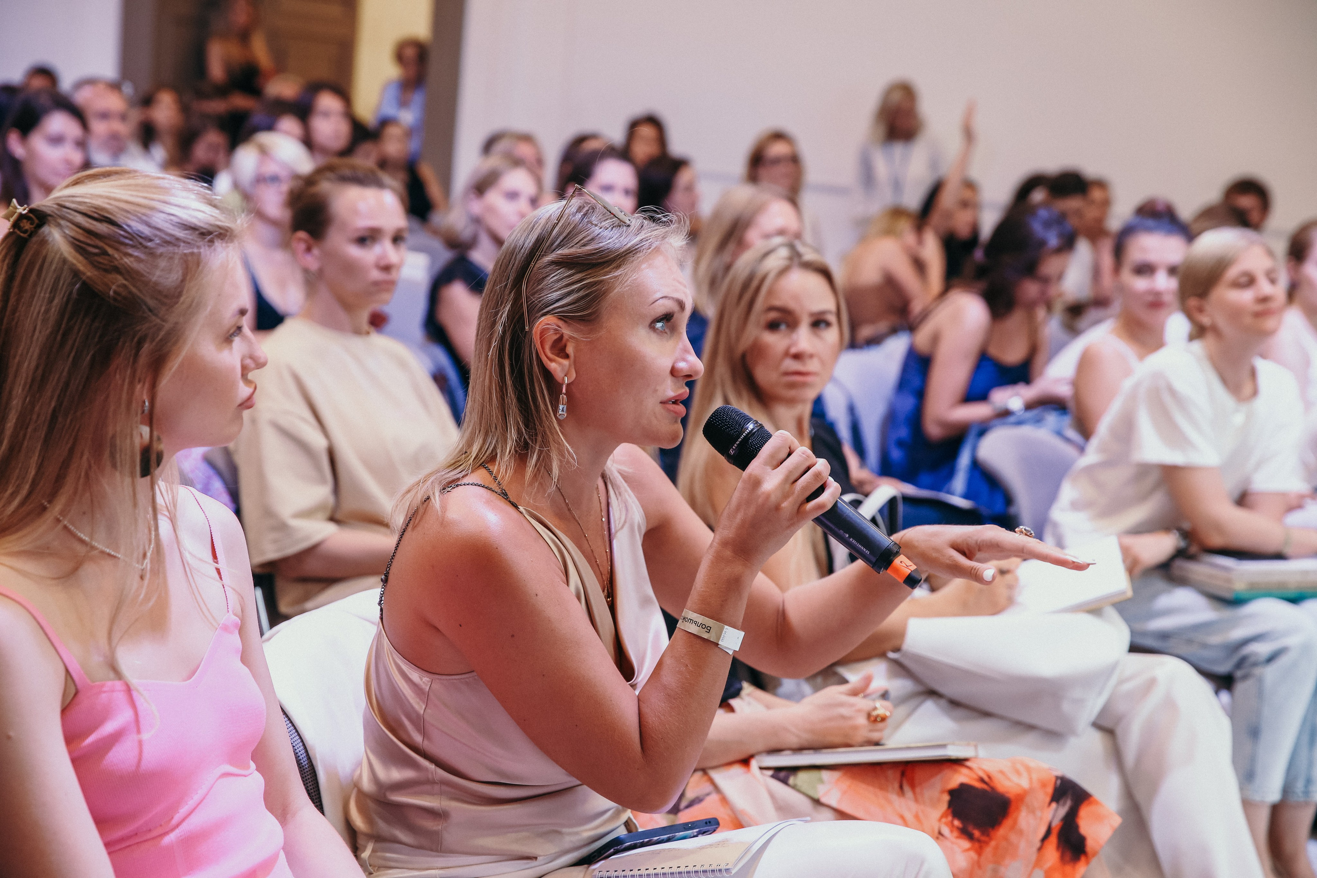 Тренинг Евгении Павловской. Фотограф и видеограф Анна Домашенко