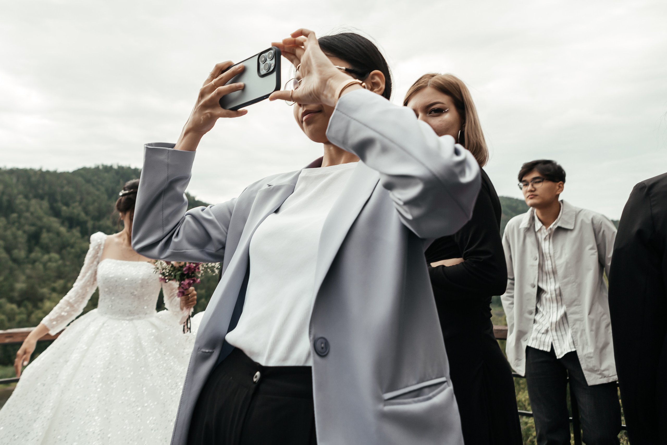 Гости на свадьбе в Красноярске.