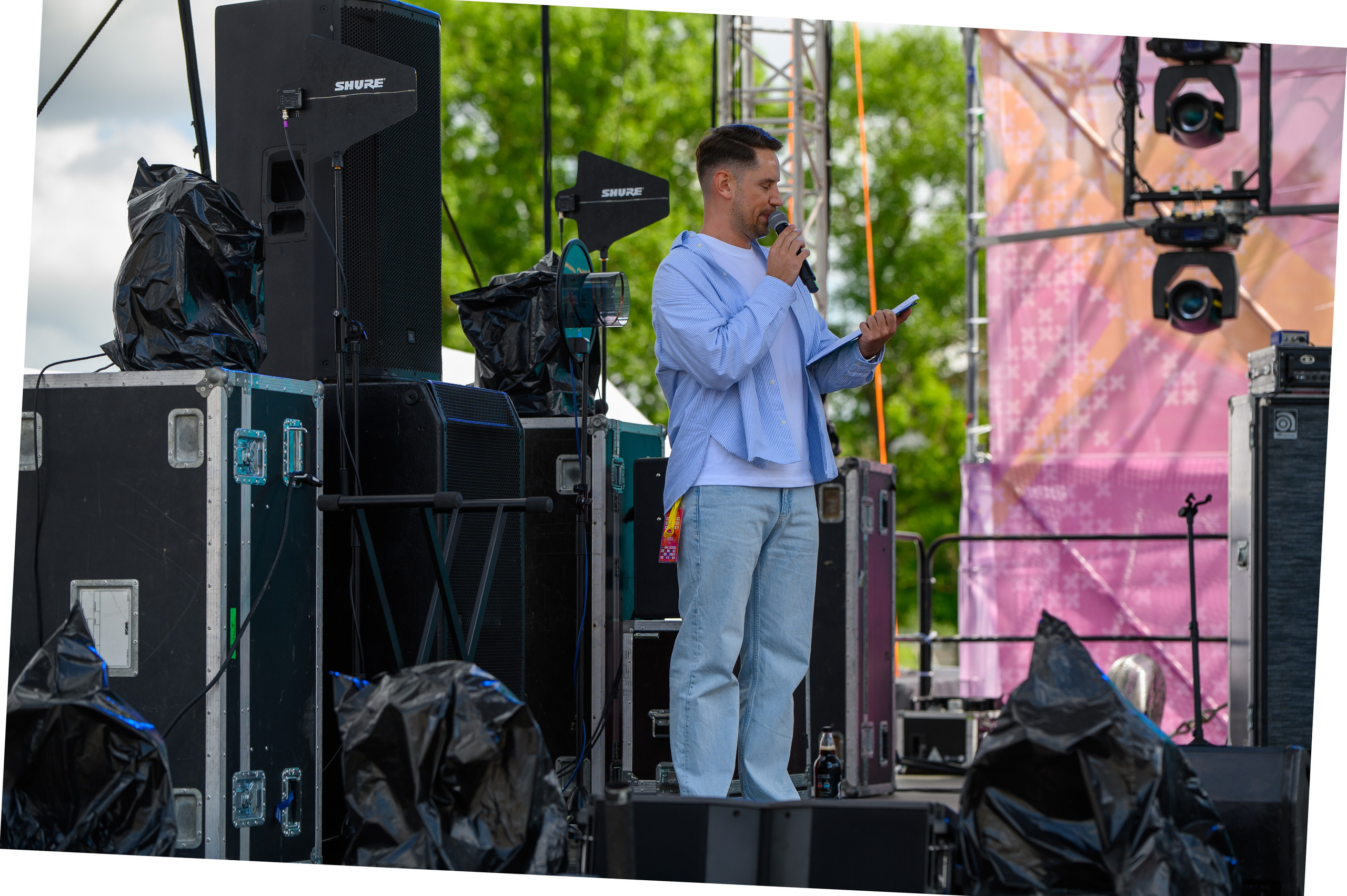 Репортажная съемка с открытия магазина. Фотоуслуги, услуги фотографа, фотографирование важных событий