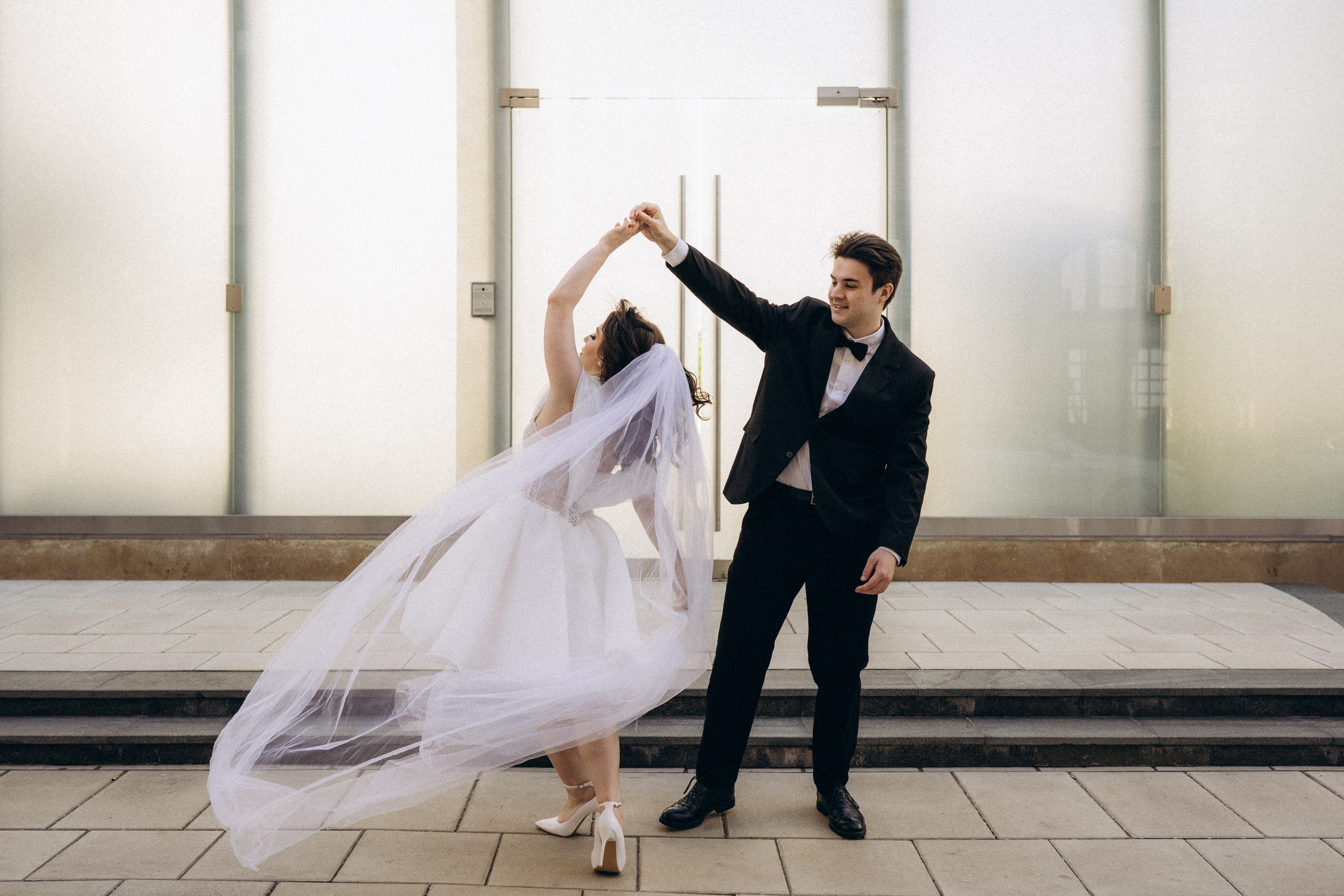 Свадебная фотопрогулка в Москве по центру города. Свадебный фотограф в Москве Анна Полушина