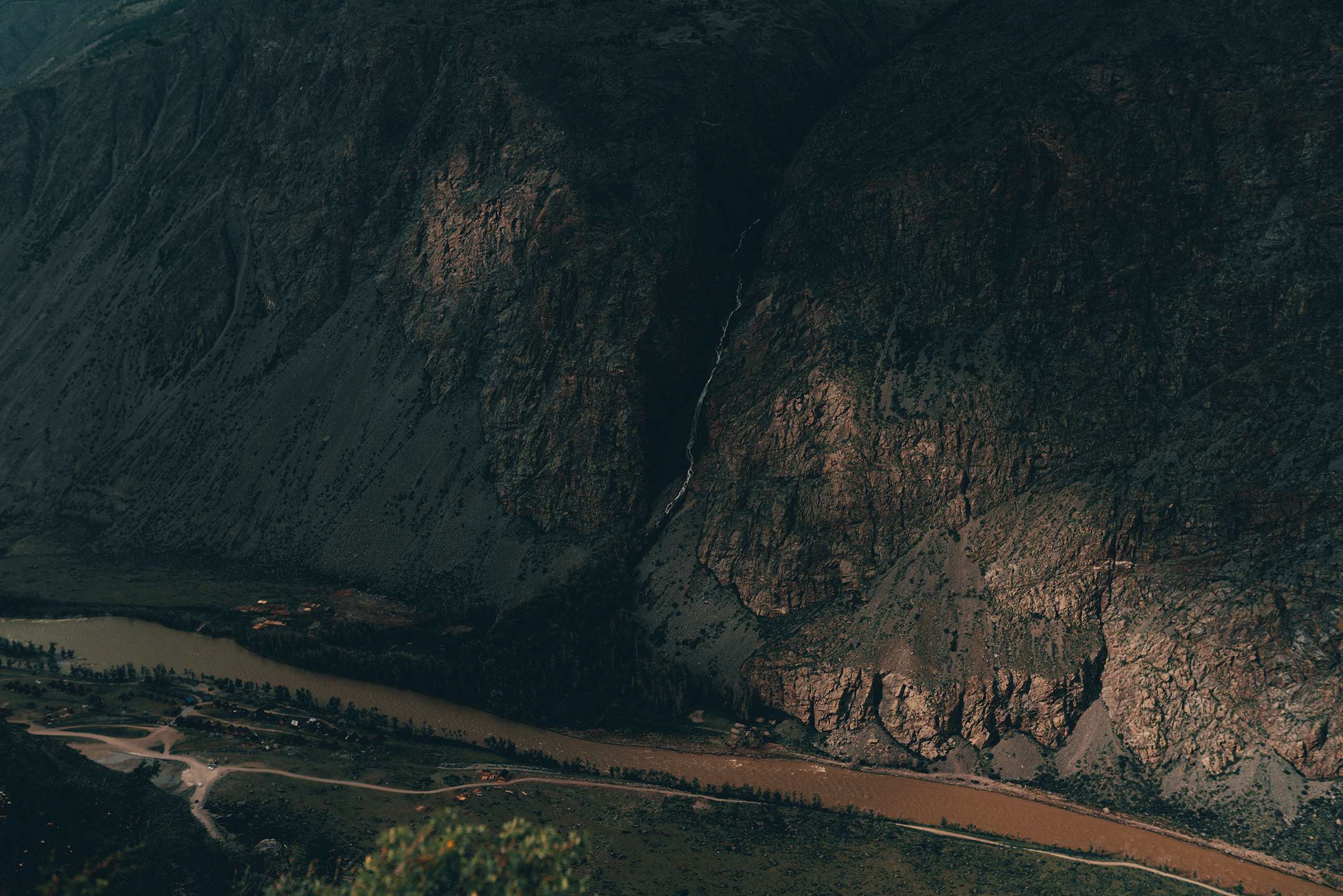 Алтай, июнь 2023. Фотограф Владимир Орлов