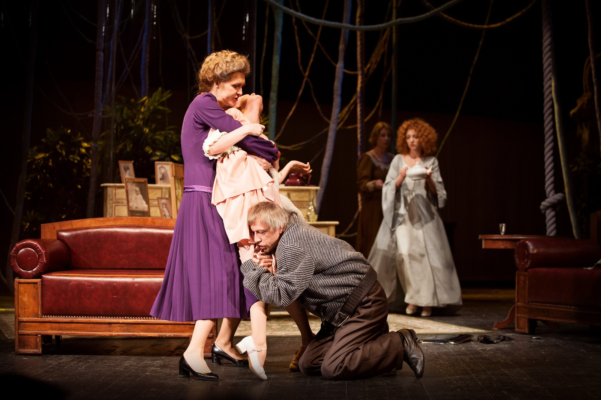 Театр / Мода / КВН. Антон и Татьяна Денисенко