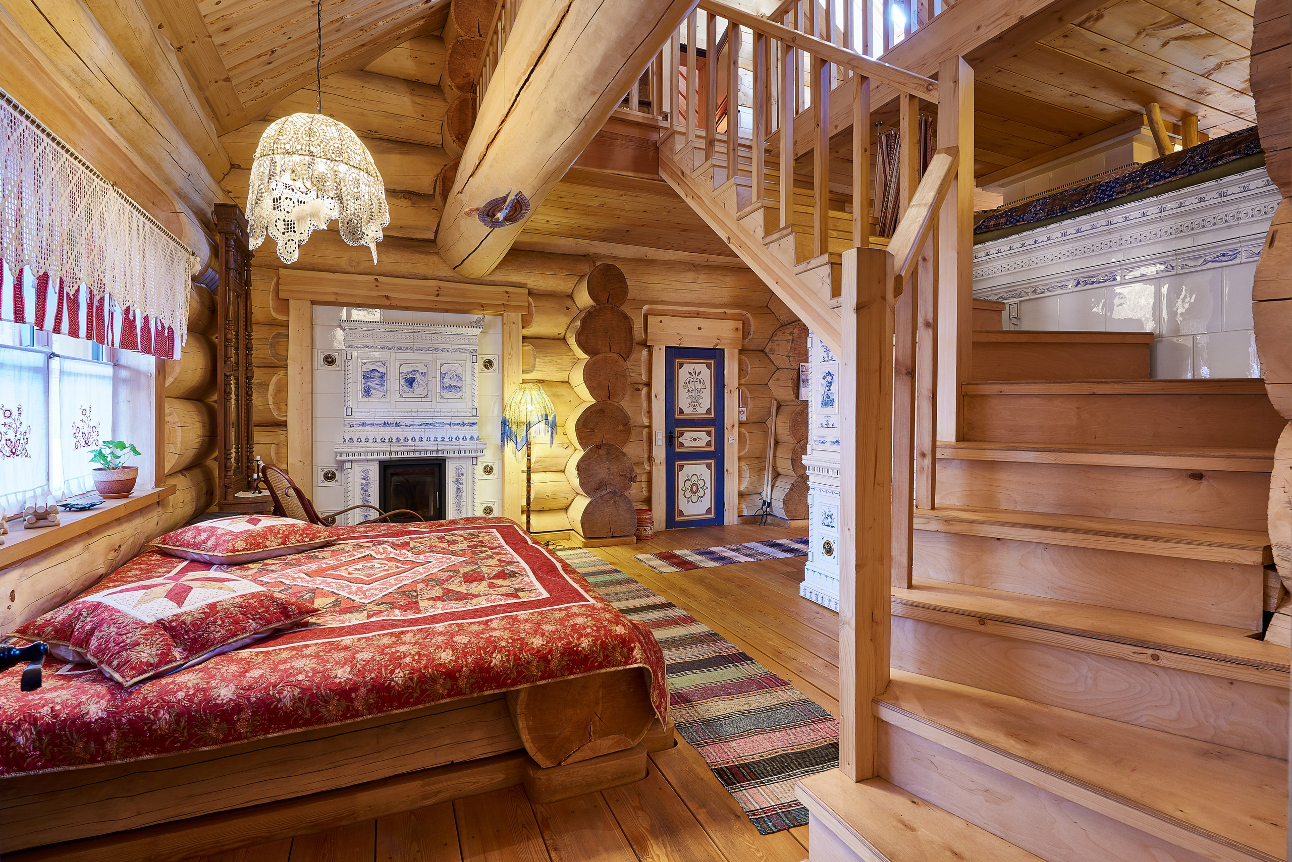 Интерьер деревянного дома в русском стиле в Подмосквовье. Ольга Саакян Ι Дизайн интерьера в Москве: планировка, подбор отделочных материалов, чертежи для строителей и надзор за ремонтом квартиры