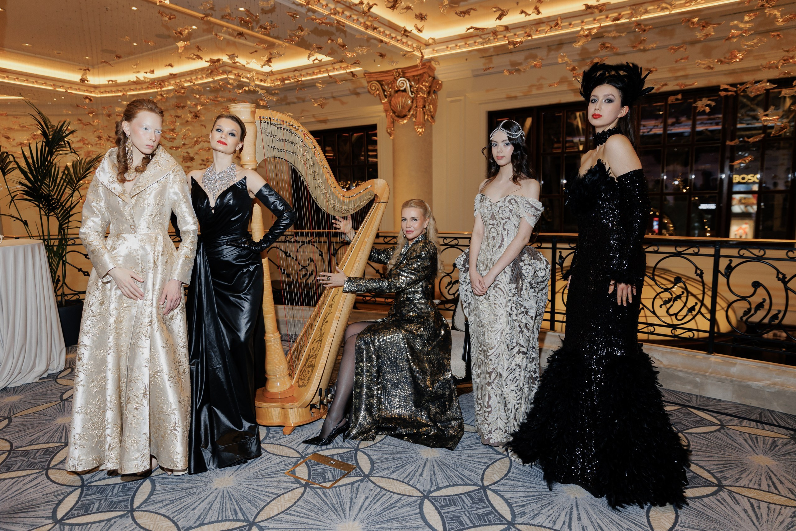 FASHION TV 2025. Свадебный, репортажный и семейный фотограф в Москве Соловьева Татьяна