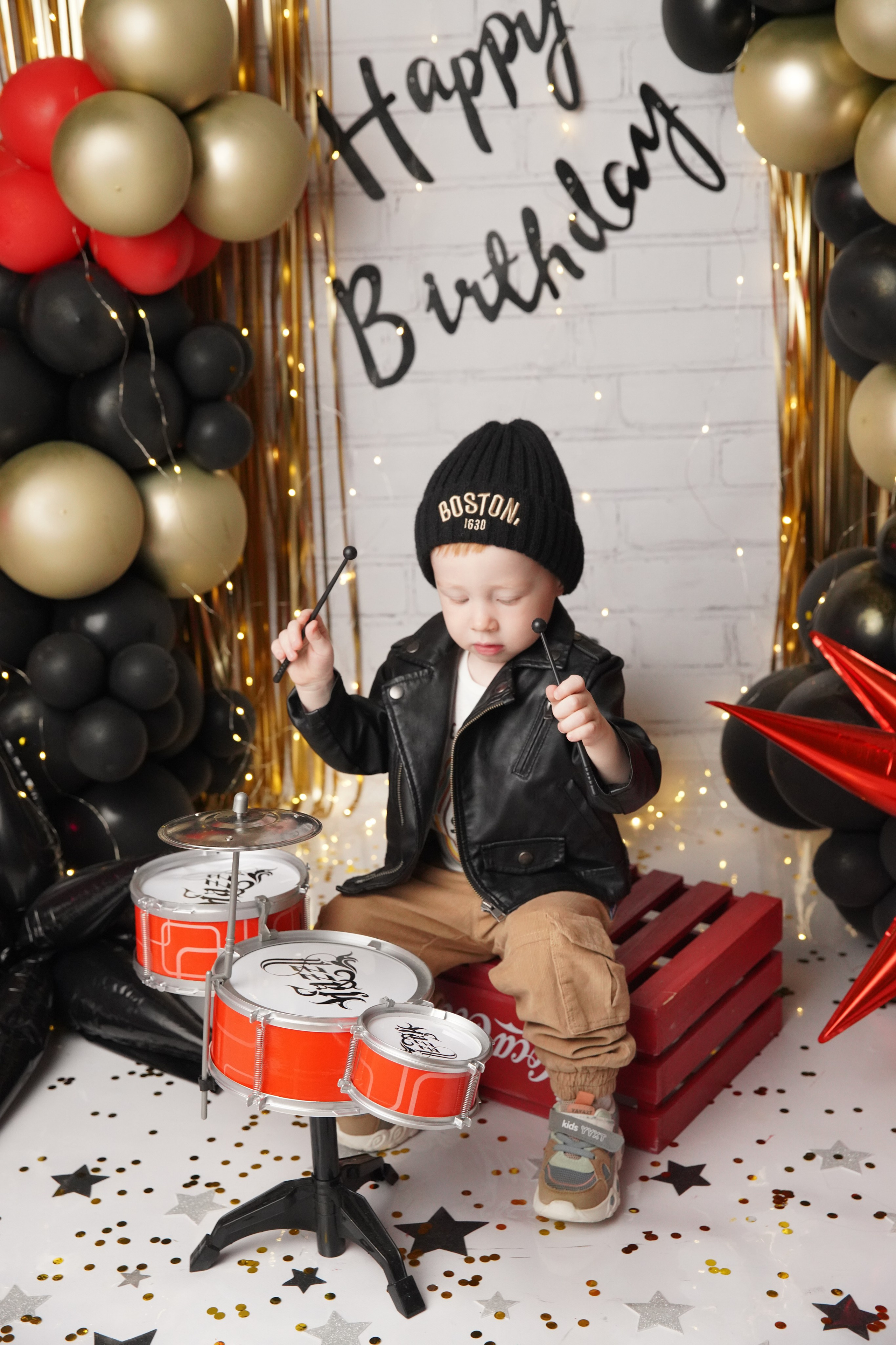 Машинка. Фотограф новорожденных. Семейный и детский фотограф в городе Сургуте