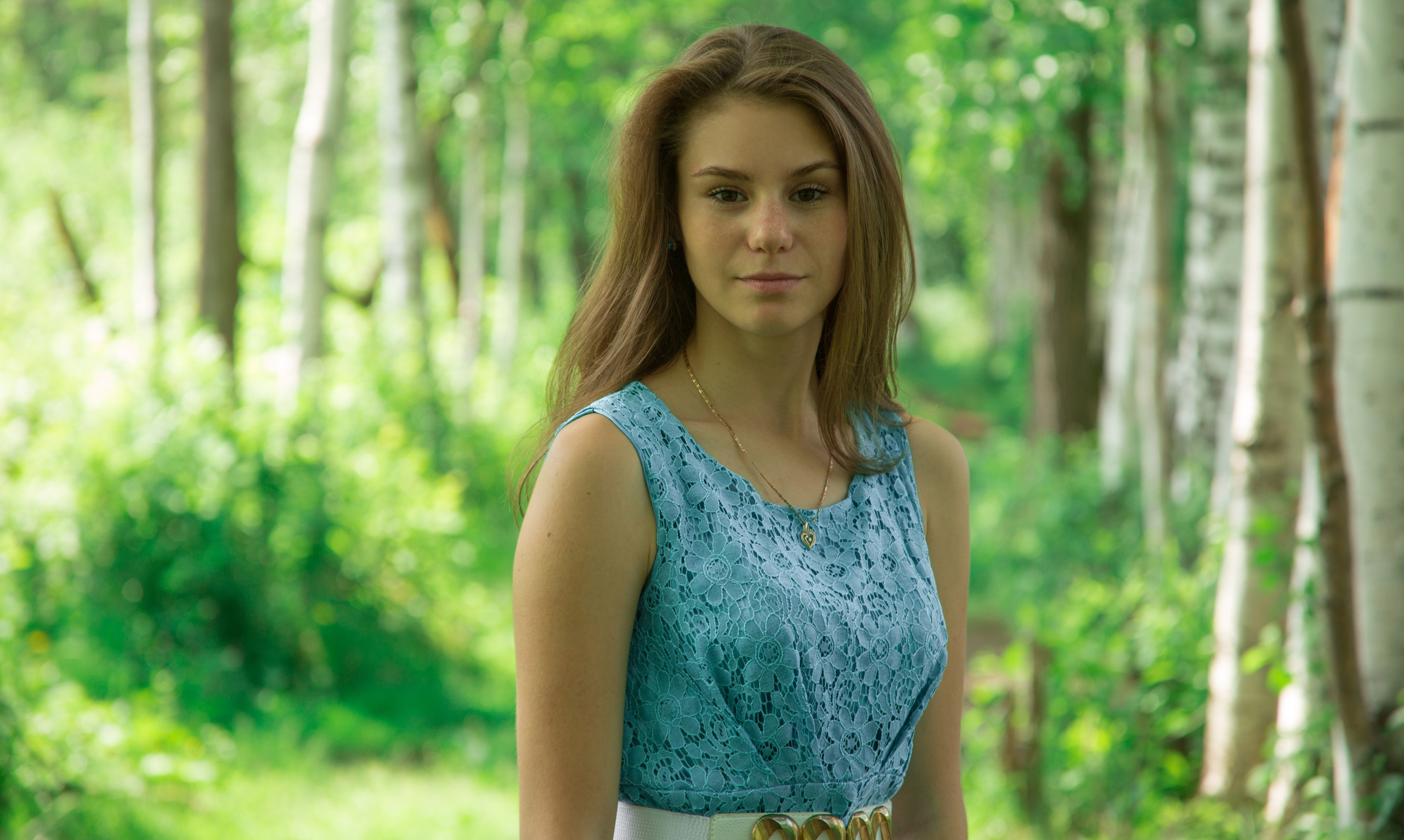 Катя. Летний портрет. Фотограф Пермь. Фотосессия в фотостудии Перми и на свежем воздухе