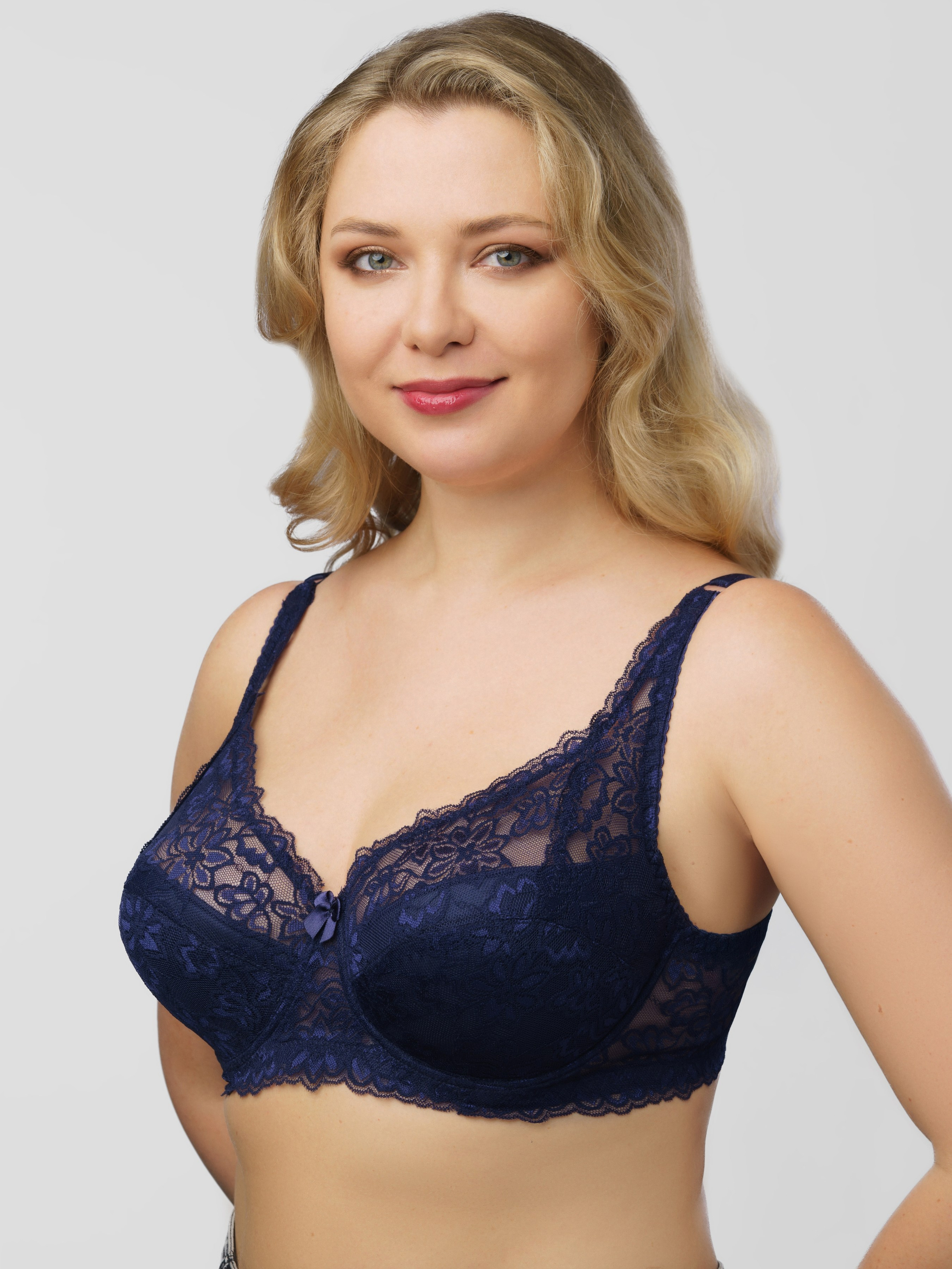 Съёмка белья и боди — фото и видео на моделях для брендов | KED Production. КЕД Студия-контент агентство полного цикла СПБ. Создаём фото, видео и контент, который помогает брендам и селлерам продавать больше